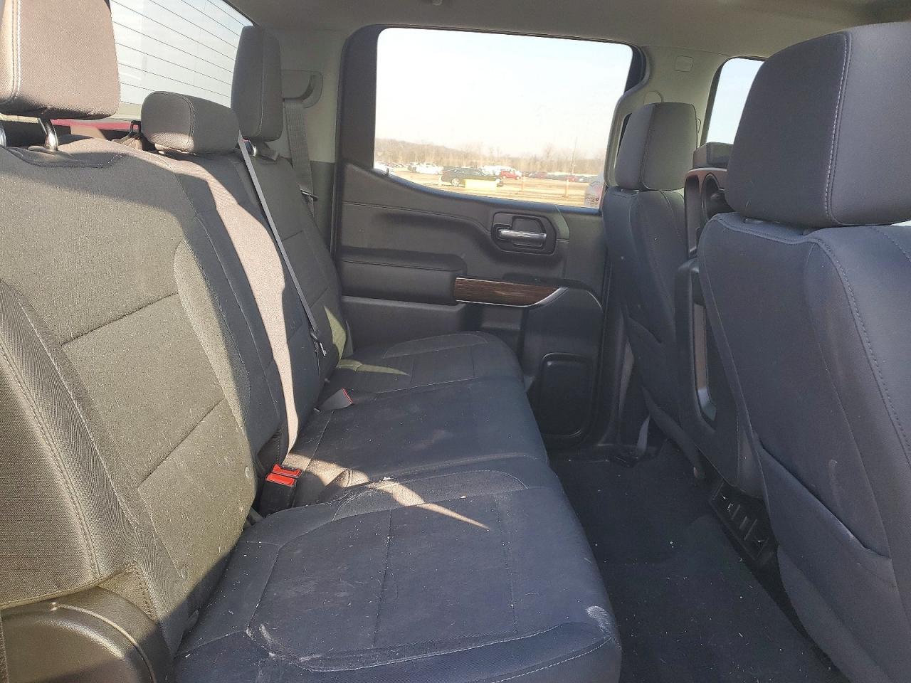 2019 Gmc Sierra K1500 Sle White vin: 1GTU9BED9KZ404220
