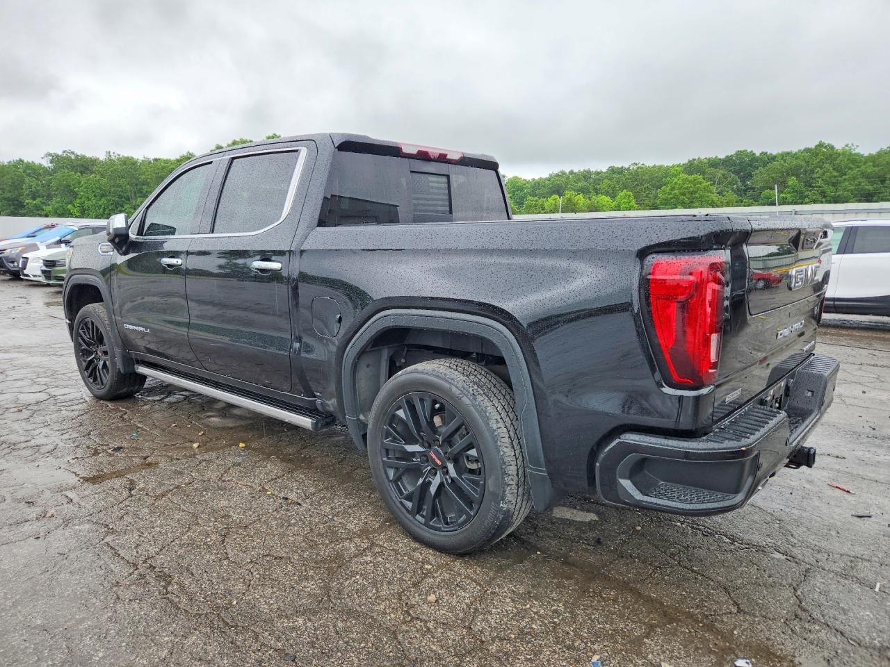 2021 Gmc Sierra K1500 Denali Черный vin: 1GTU9FEL1MZ358156