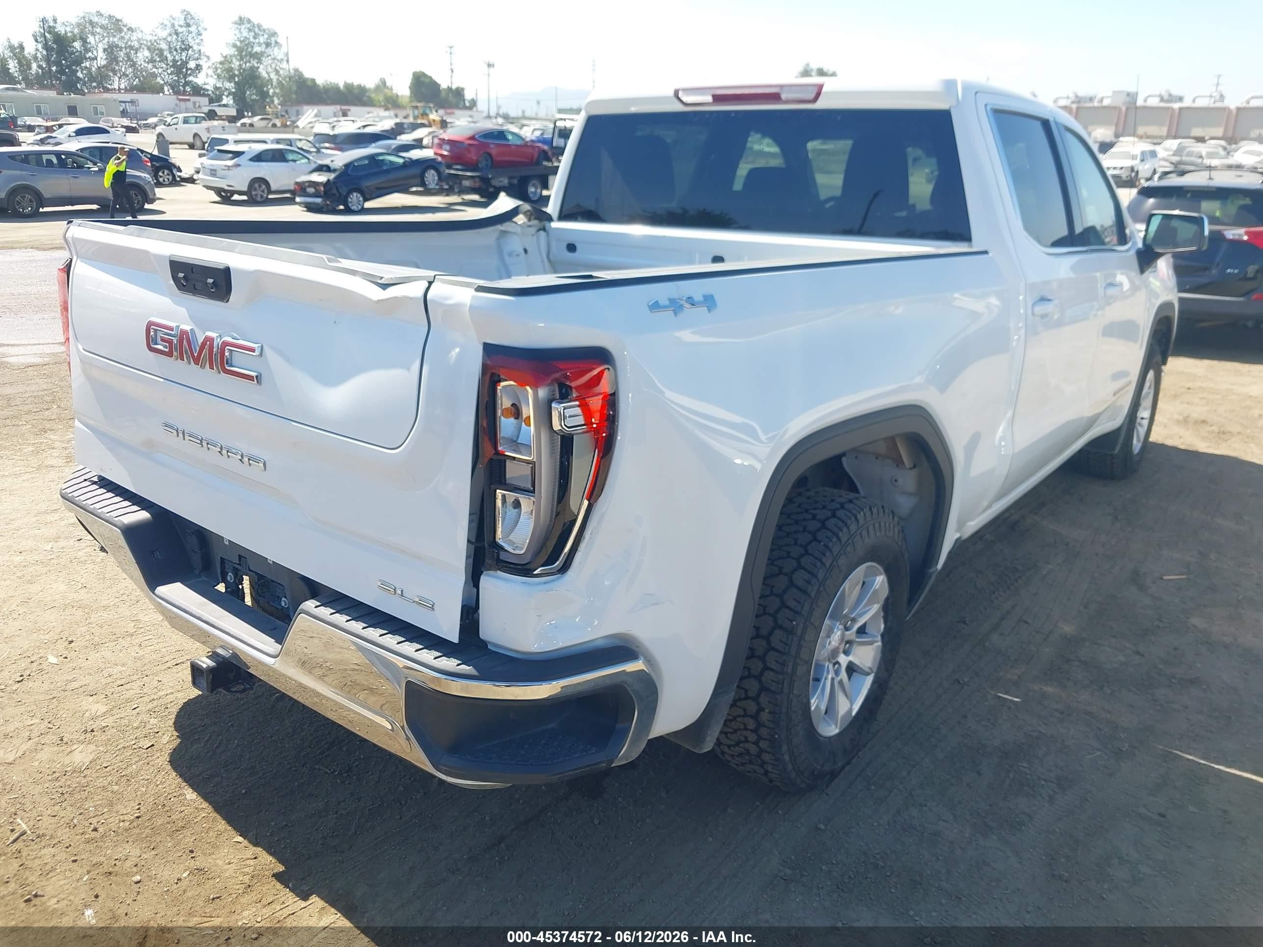 2023 Gmc Sierra K1500 Sle White vin: 1GTUUBED8PZ184414