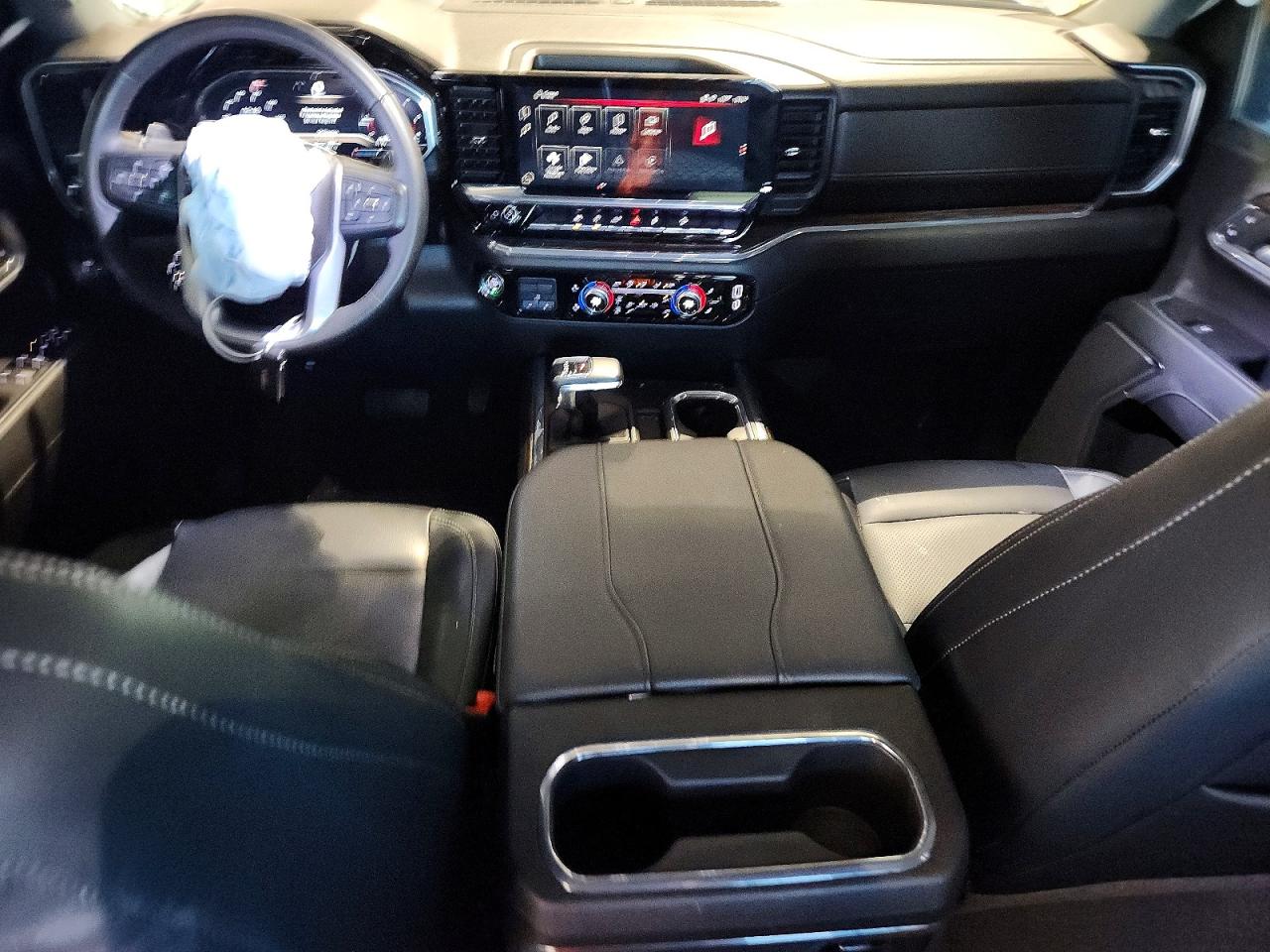 2024 Gmc Sierra K1500 Elevation Silver vin: 1GTUUCE82RZ106061
