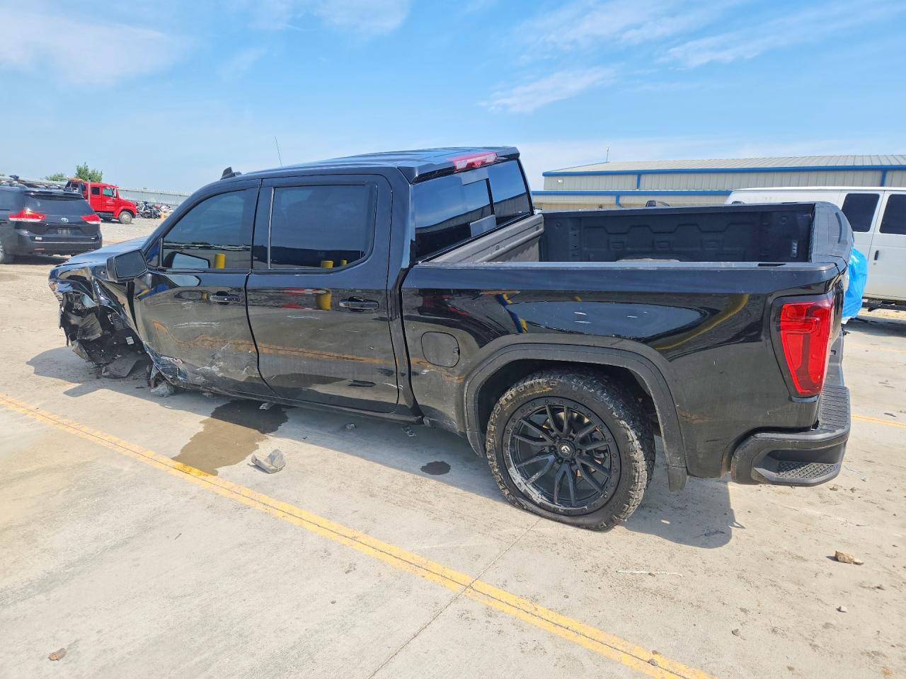 2025 Gmc Sierra K1500 At4 Black vin: 1GTUUEE80SZ261189