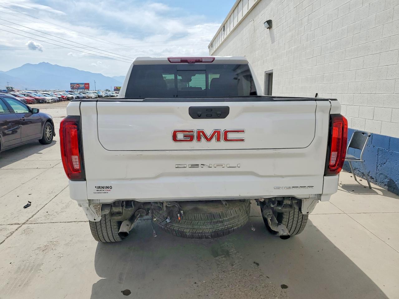 2025 Gmc Sierra K1500 Denali White vin: 1GTUUGEL2SZ145492