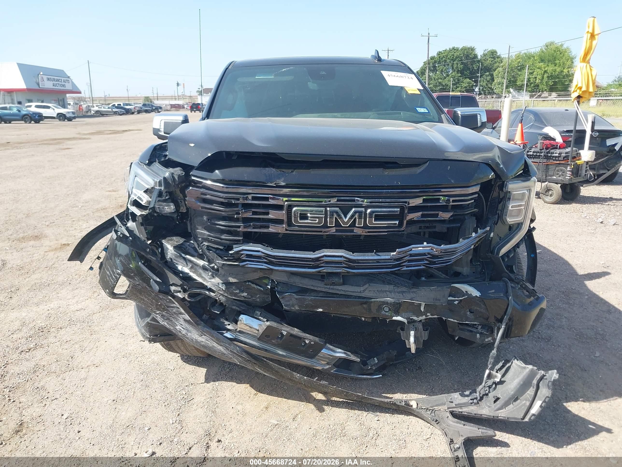2025 Gmc Sierra 1500 4wd  Short Box Denali Ultimate Black vin: 1GTUUHEL1SZ324077