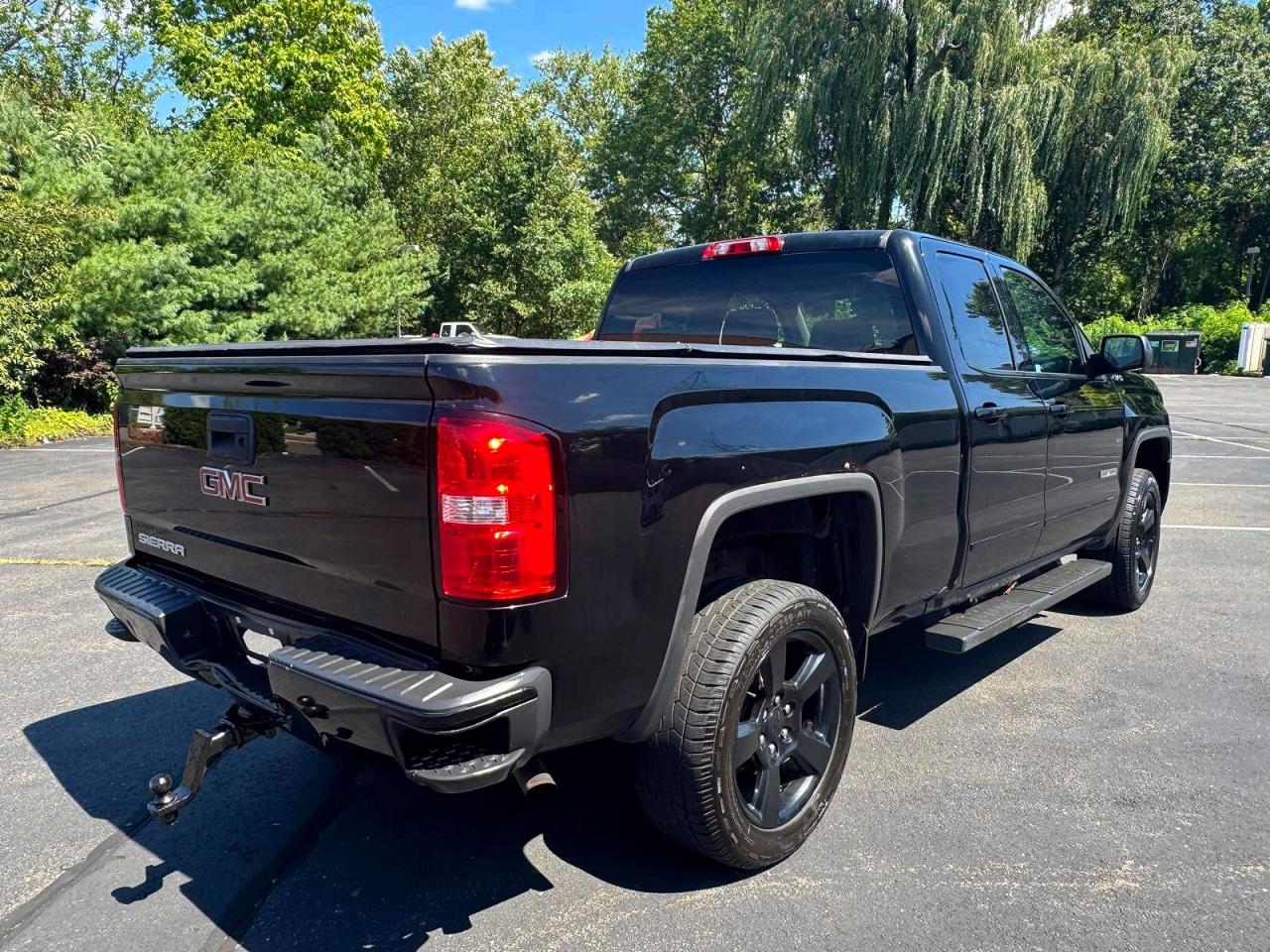 2017 Gmc Sierra K1500 Black vin: 1GTV2LEC0HZ204468