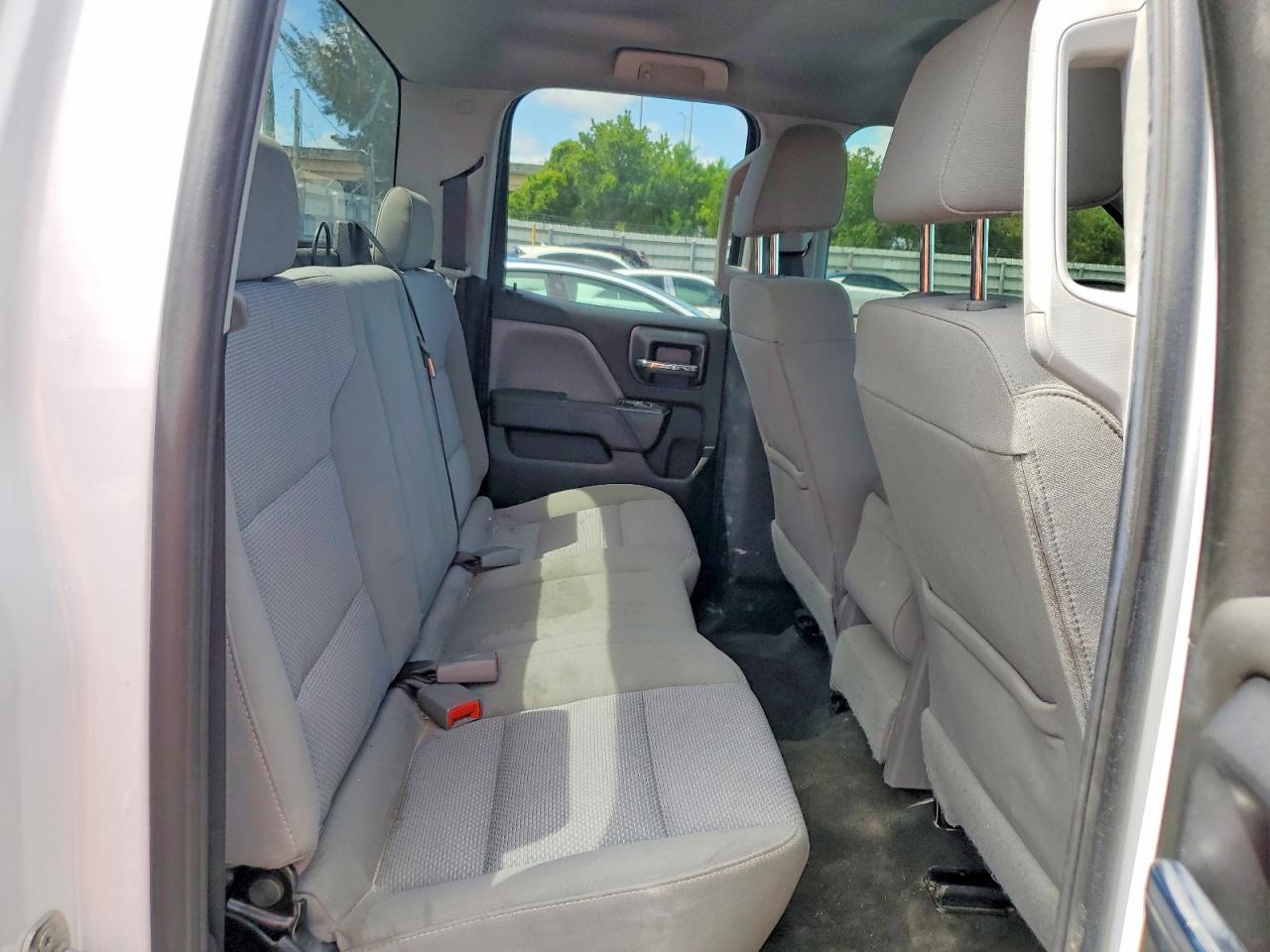 2018 Gmc Sierra K1500 White vin: 1GTV2LEC0JZ277460