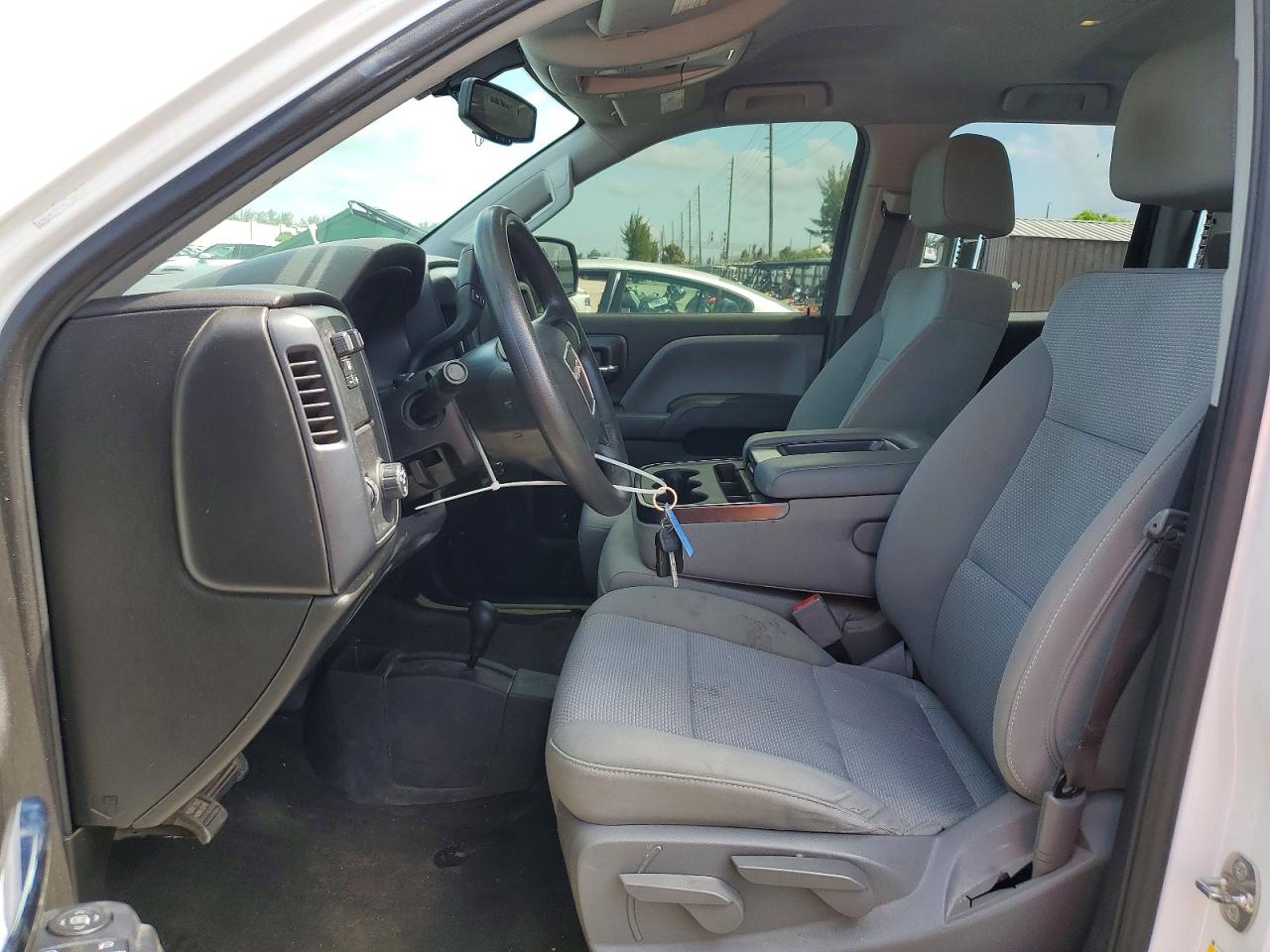 2018 Gmc Sierra K1500 White vin: 1GTV2LEC0JZ277460