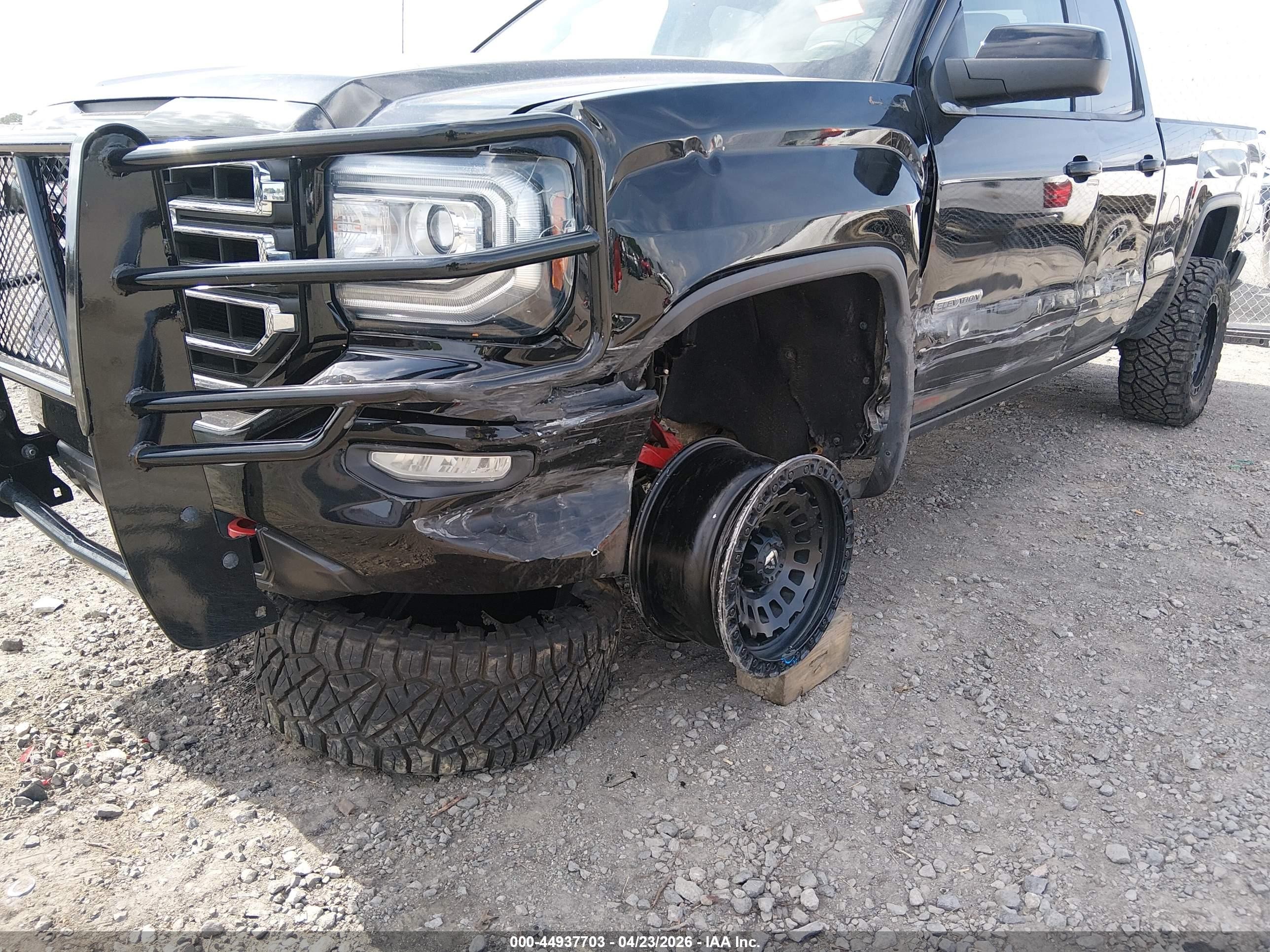 2016 Gmc Sierra 1500   Black vin: 1GTV2LEC4GZ368417