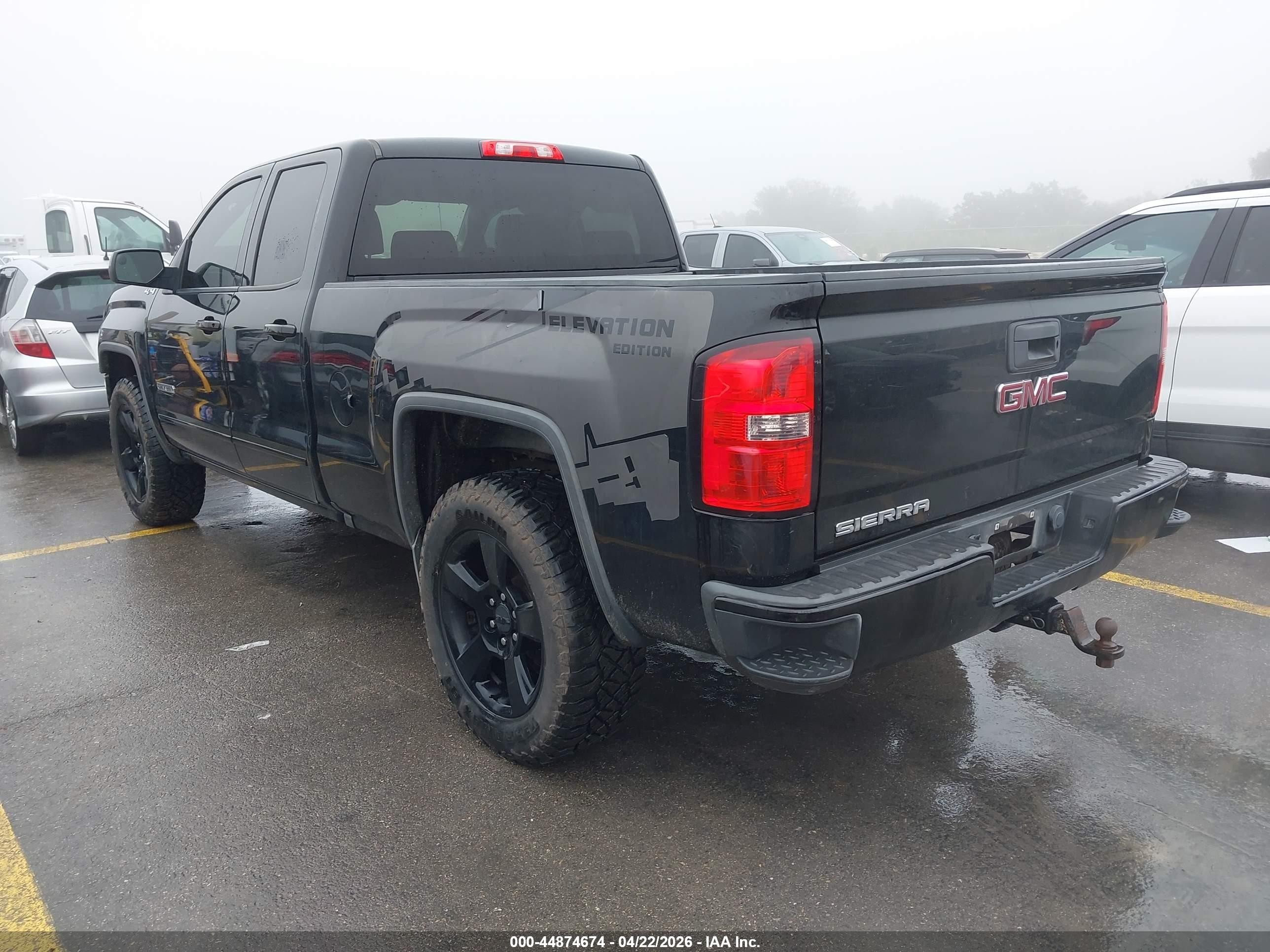 2017 Gmc Sierra 1500   Black vin: 1GTV2LEC5HZ141464