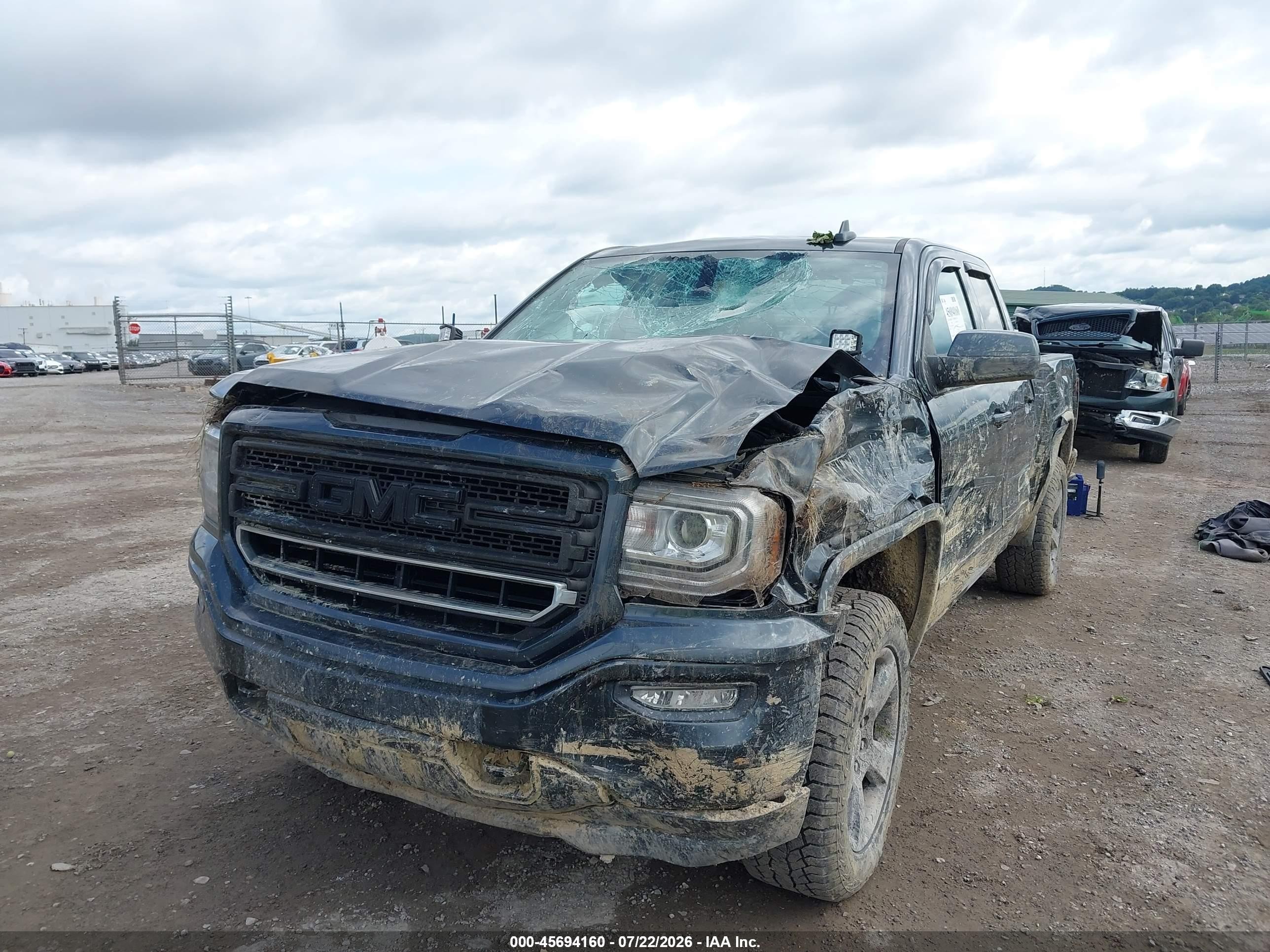 2017 Gmc Sierra 1500 Gray vin: 1GTV2LEC5HZ383509