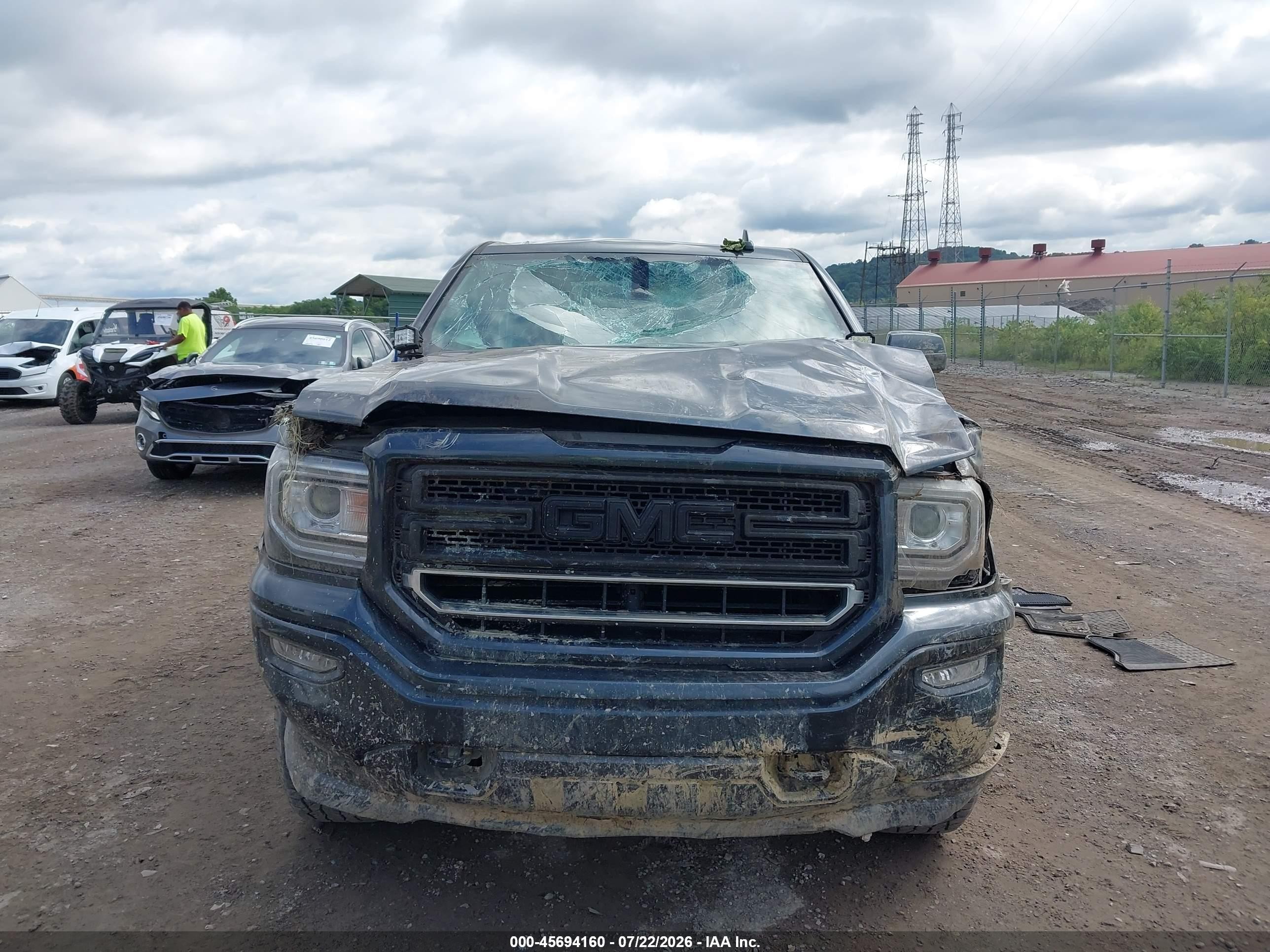 2017 Gmc Sierra 1500 Gray vin: 1GTV2LEC5HZ383509