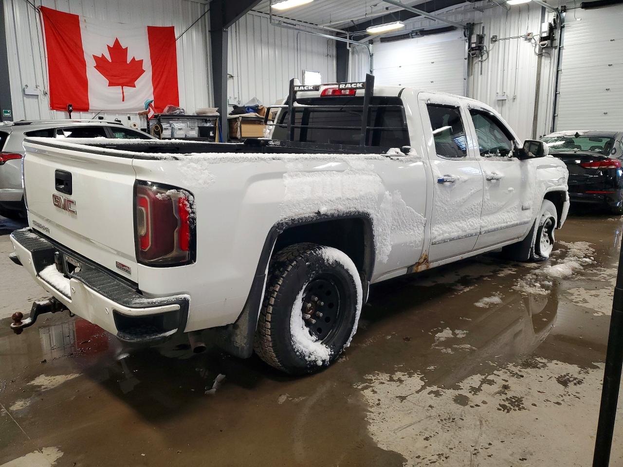 2016 Gmc Sierra K1500 Sle White vin: 1GTV2MEC2GZ265695