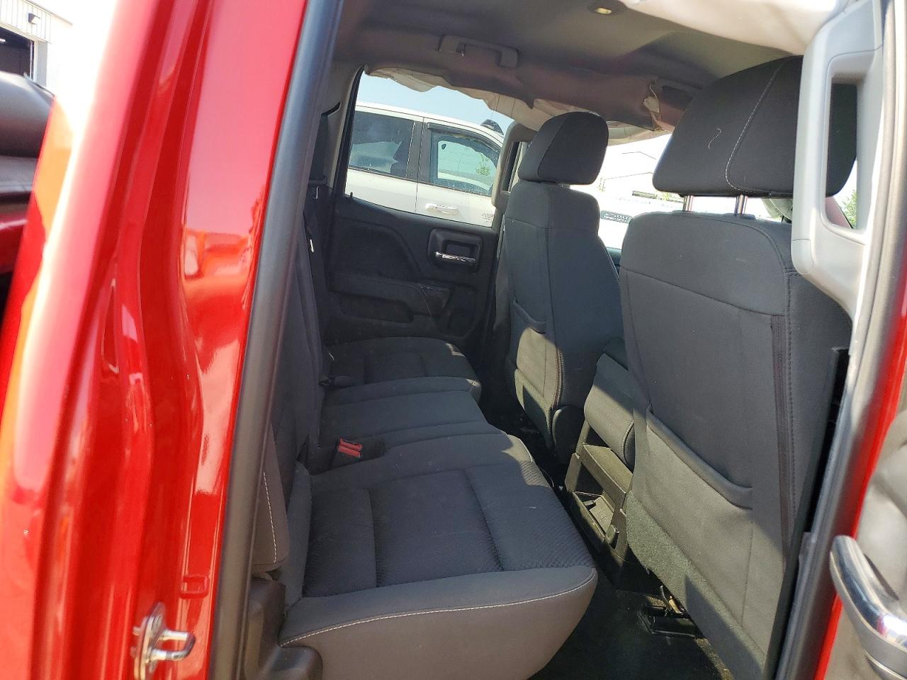 2018 Gmc Sierra K1500 Sle Red vin: 1GTV2MEC7JZ333478
