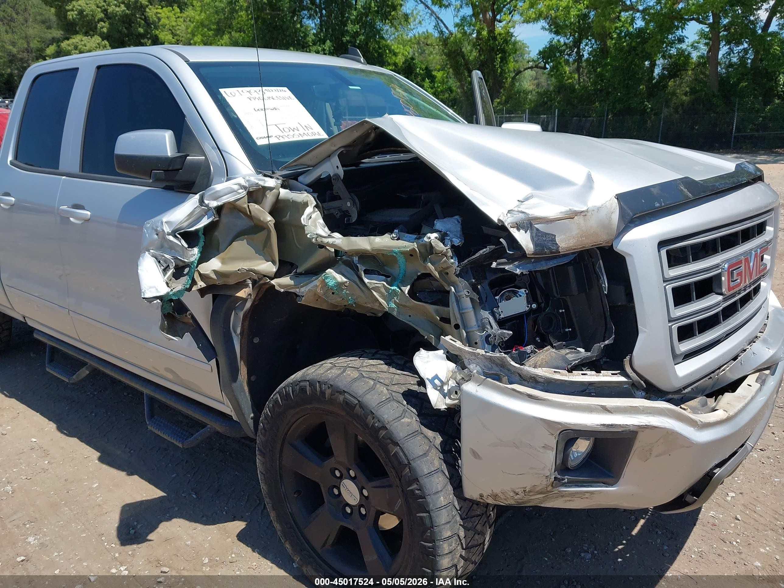 2015 Gmc Sierra 1500   Silver vin: 1GTV2TEC1FZ374075
