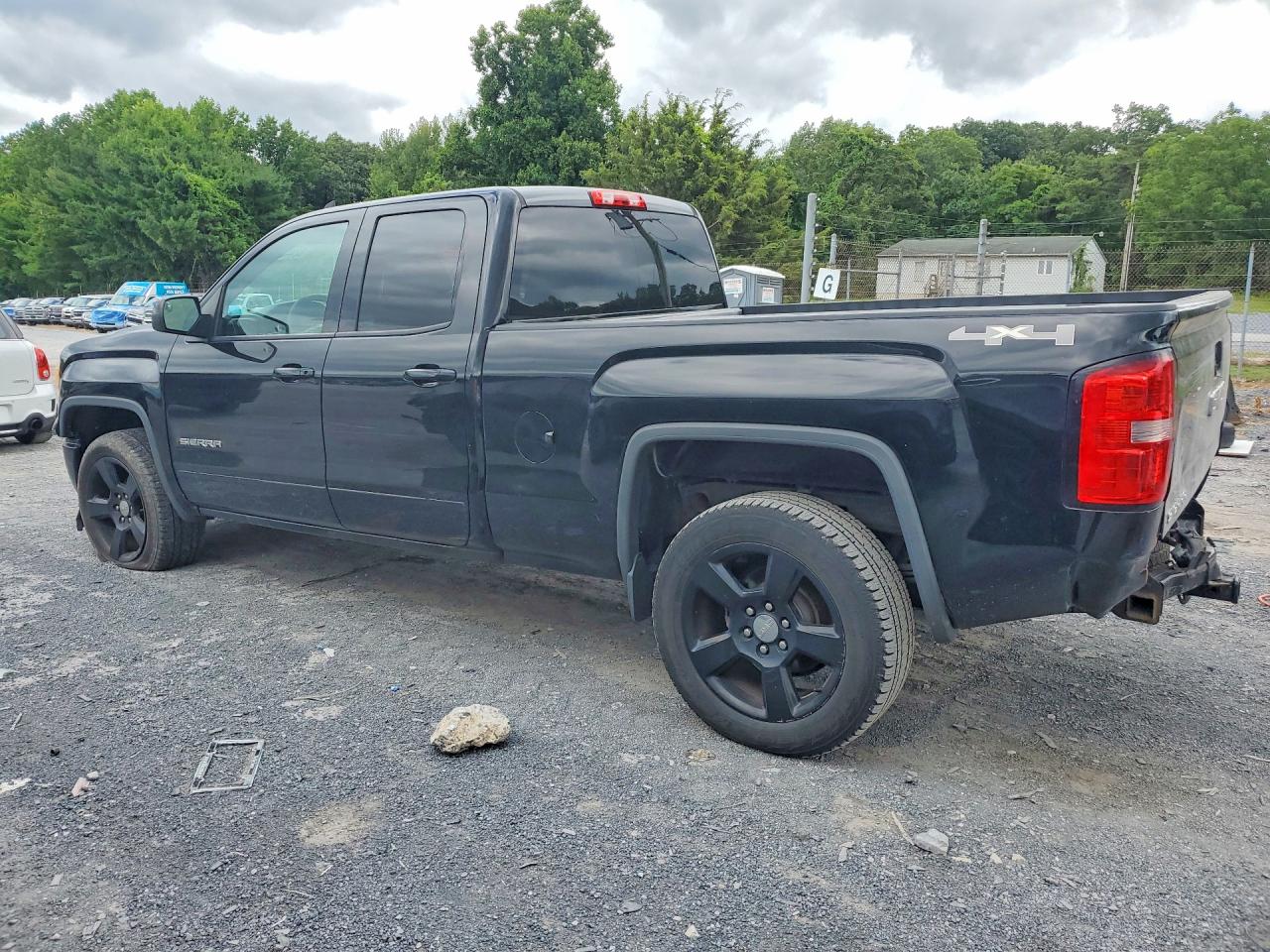 2015 Gmc Sierra K1500 Black vin: 1GTV2TEC3FZ405567