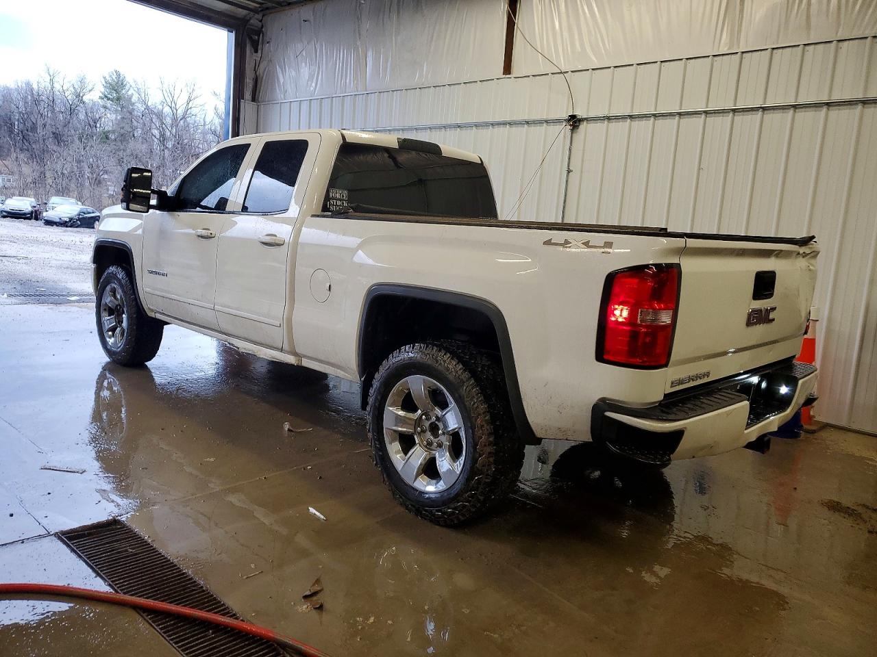 2015 Gmc Sierra K1500 White vin: 1GTV2TEC6FZ387632