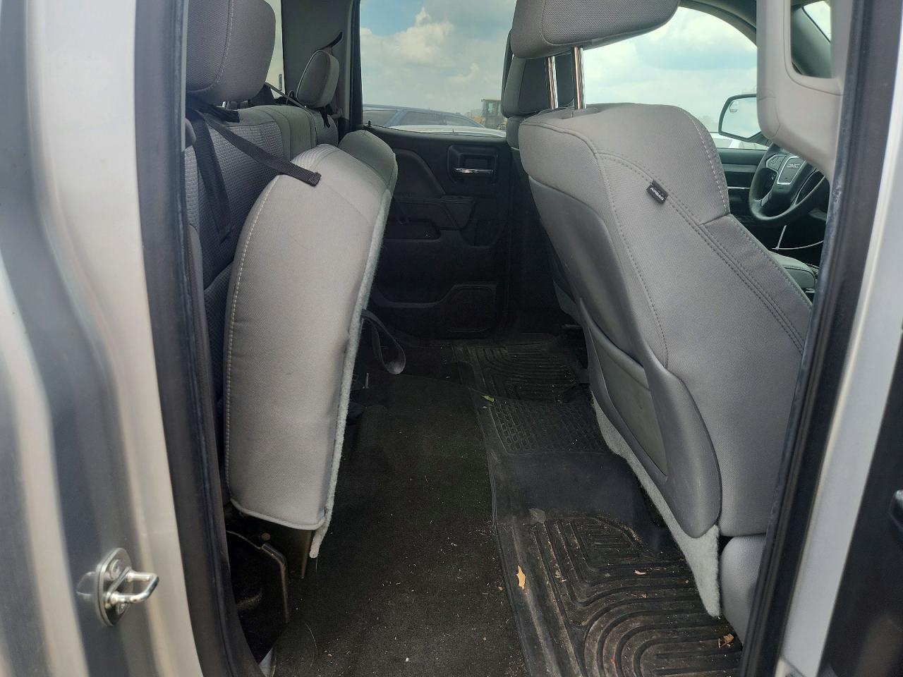 2015 Gmc Sierra K1500 Silver vin: 1GTV2TECXFZ386841