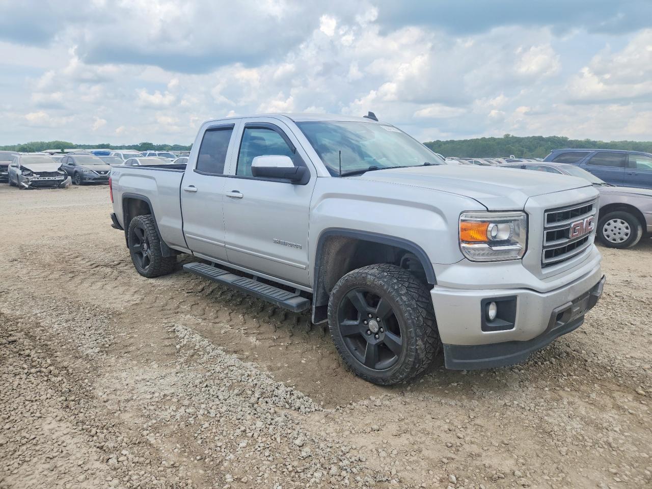 2015 Gmc Sierra K1500 Silver vin: 1GTV2TECXFZ386841
