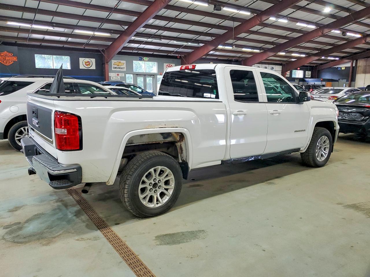 2015 Gmc Sierra K1500 White vin: 1GTV2TECXFZ419031