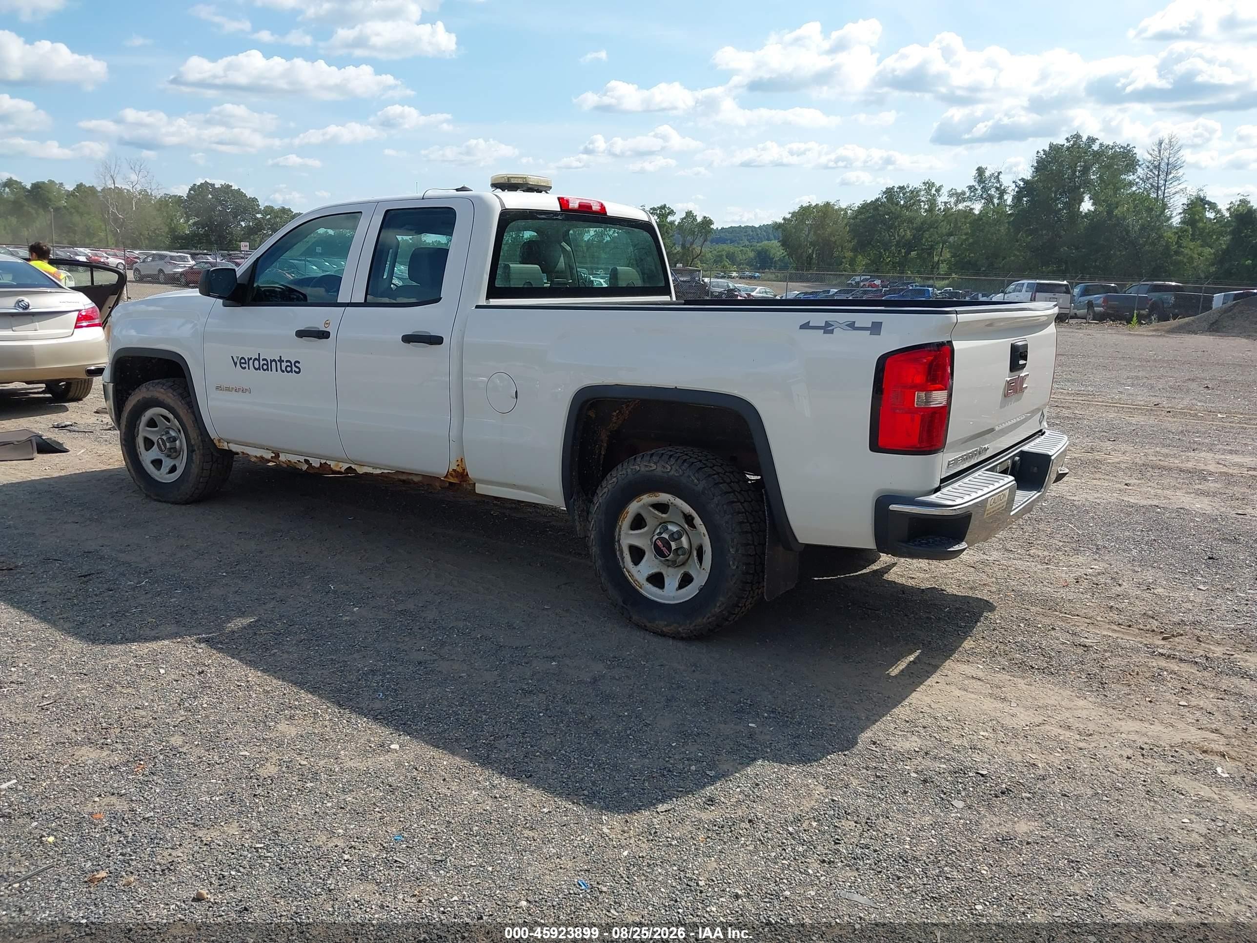 2015 Gmc Sierra 1500 White vin: 1GTV2TEH4FZ182998