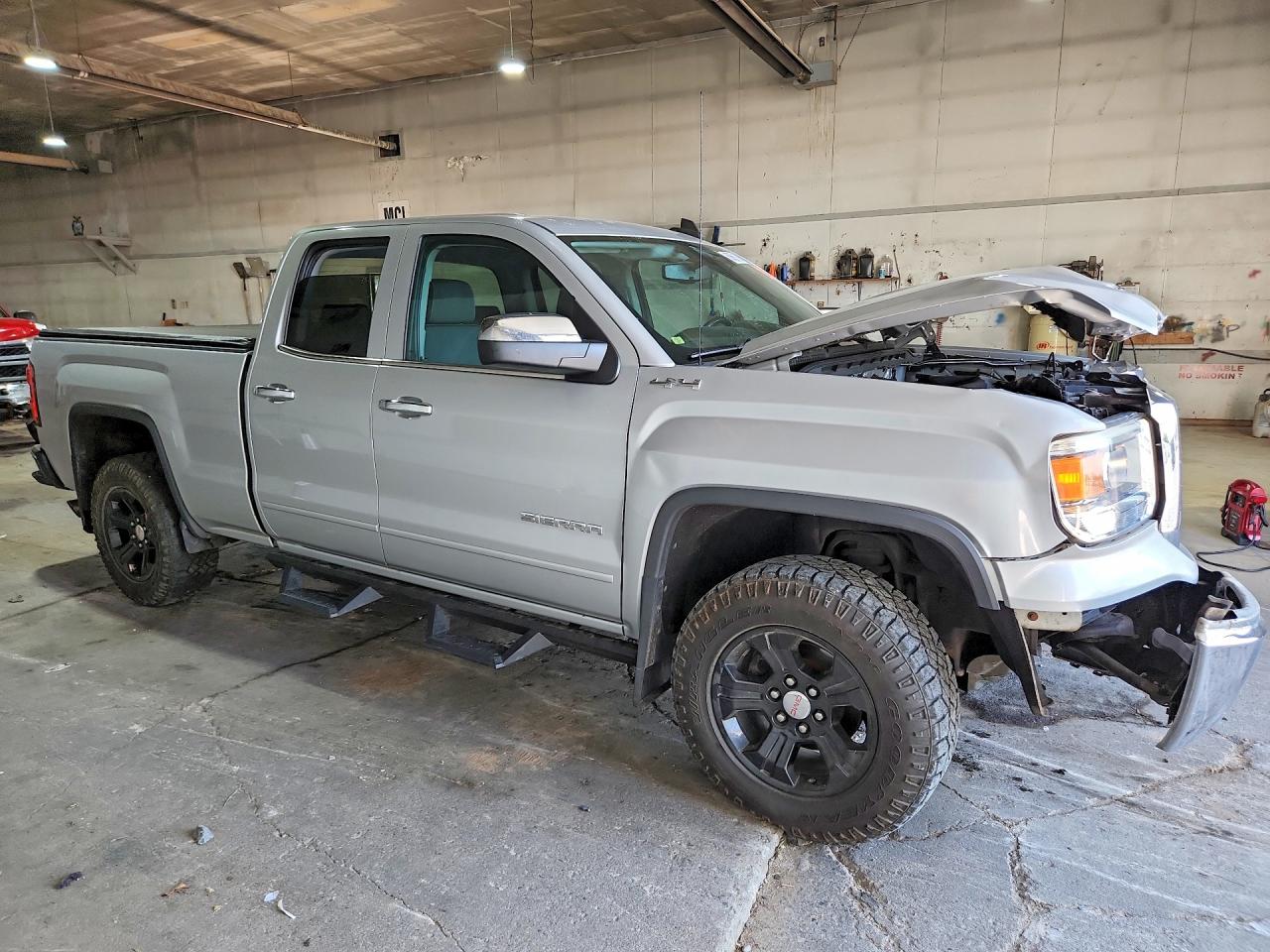 2015 Gmc Sierra K1500 Sle Silver vin: 1GTV2UEC0FZ431792