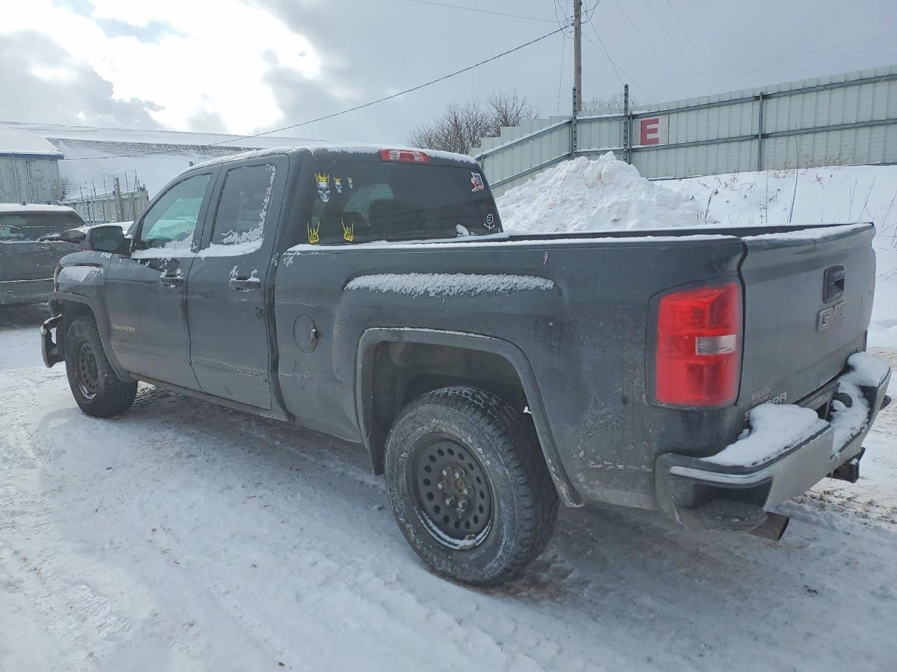 2014 Gmc Sierra K1500 Sle Black vin: 1GTV2UEC2EZ102669