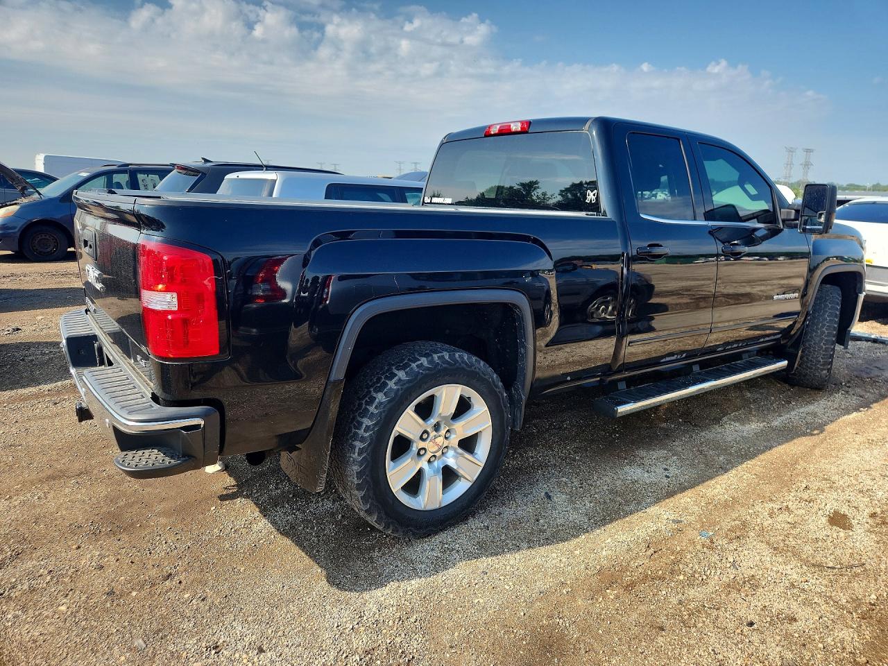2014 Gmc Sierra K1500 Sle Black vin: 1GTV2UEC2EZ253981