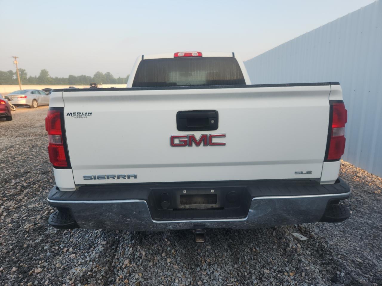 2015 Gmc Sierra K1500 Sle Белый vin: 1GTV2UEC2FZ186297