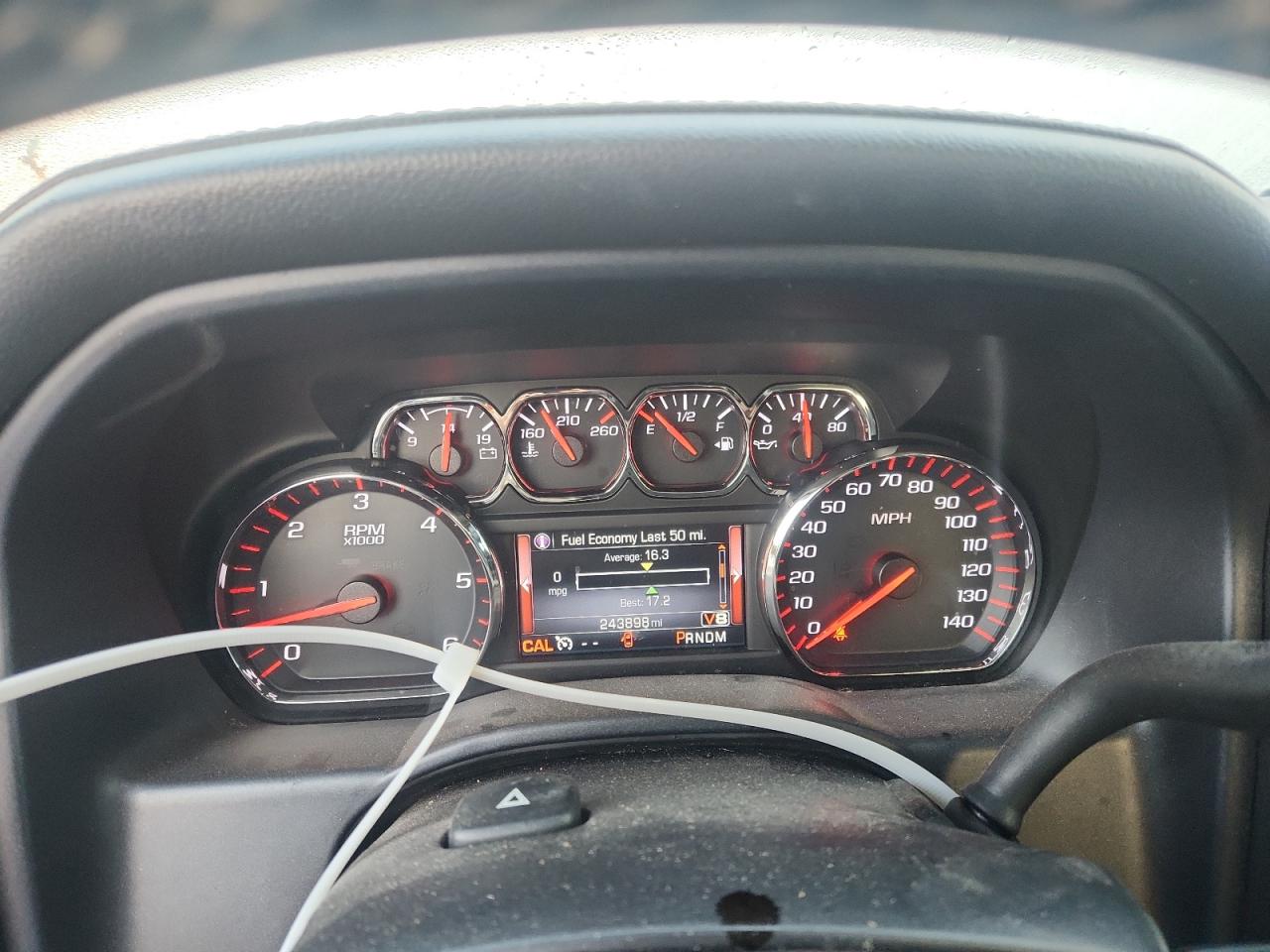 2015 Gmc Sierra K1500 Sle Белый vin: 1GTV2UEC2FZ186297