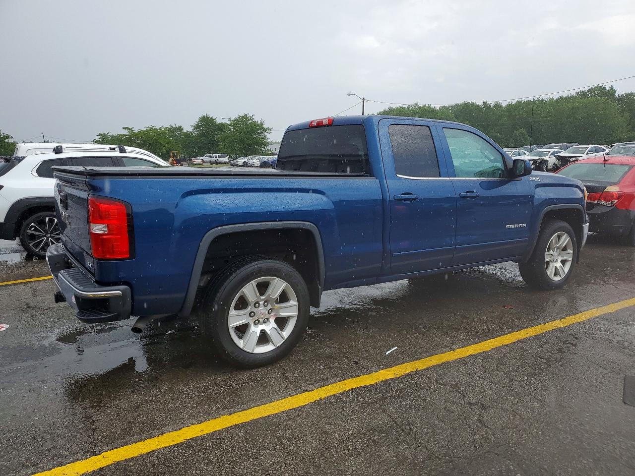 2015 Gmc Sierra K1500 Sle Синий vin: 1GTV2UEC2FZ213451