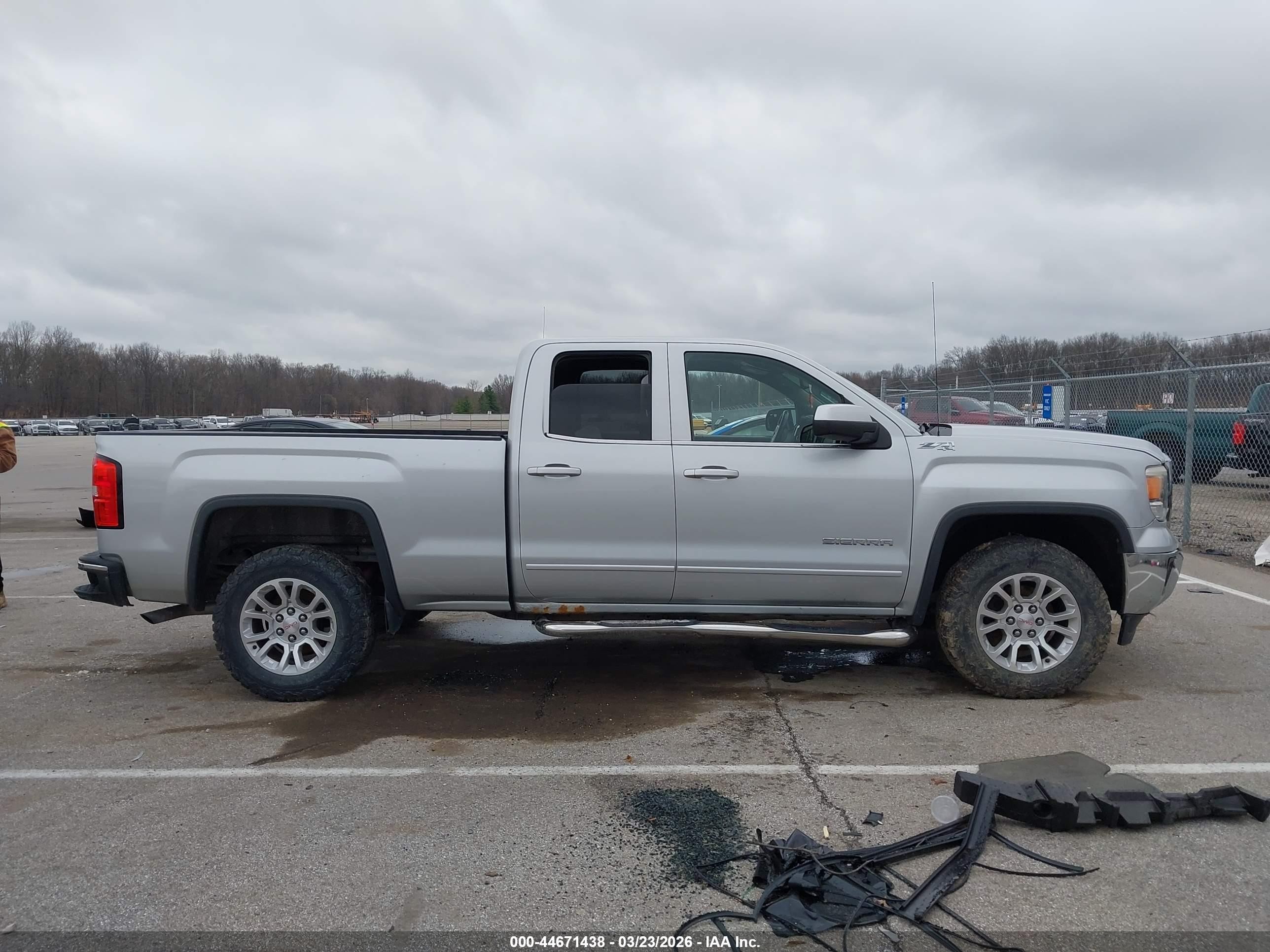 2014 Gmc Sierra 1500 Sle Silver vin: 1GTV2UEC3EZ272216