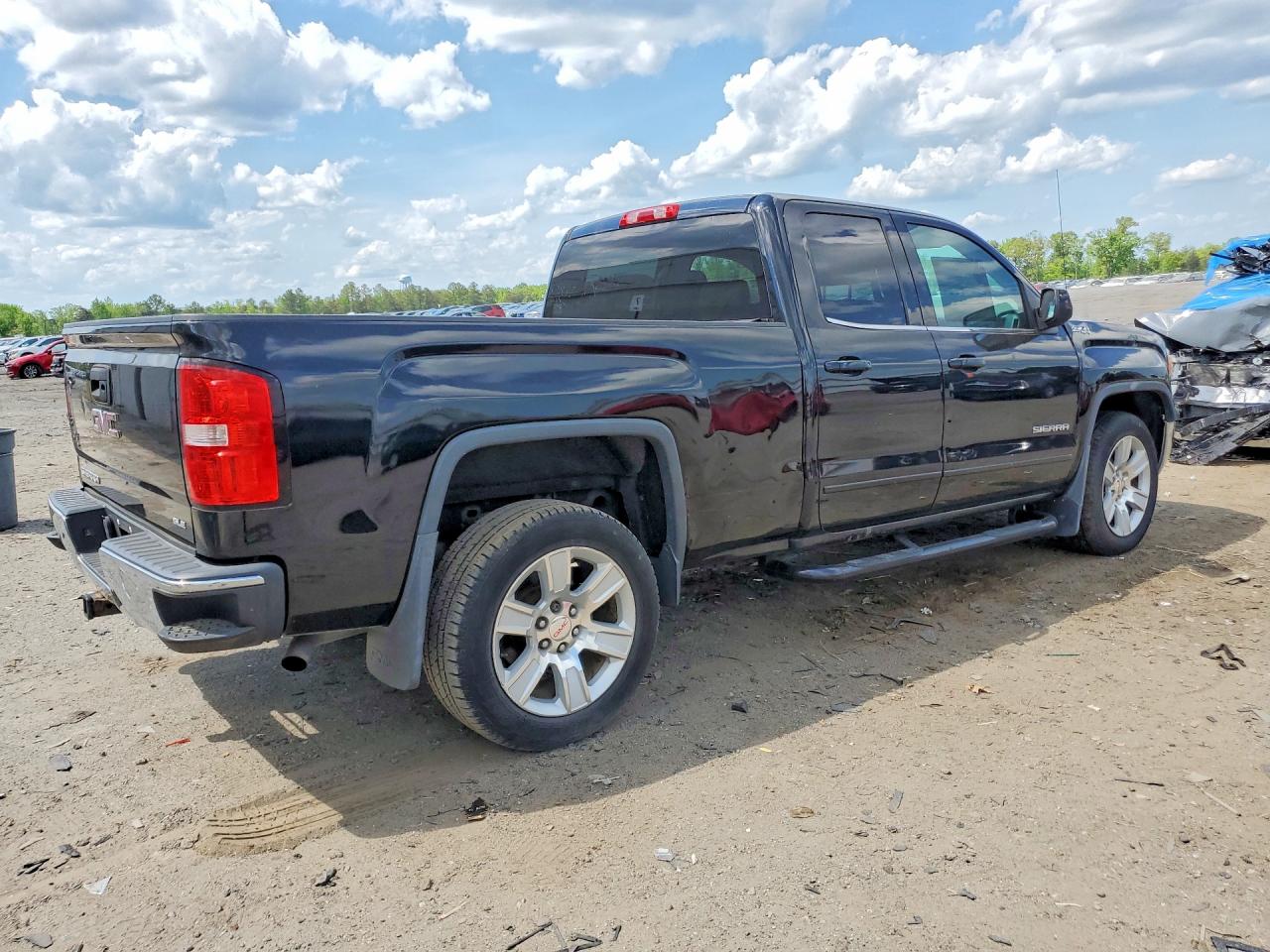 2015 Gmc Sierra K1500 Sle Black vin: 1GTV2UEC3FZ181173