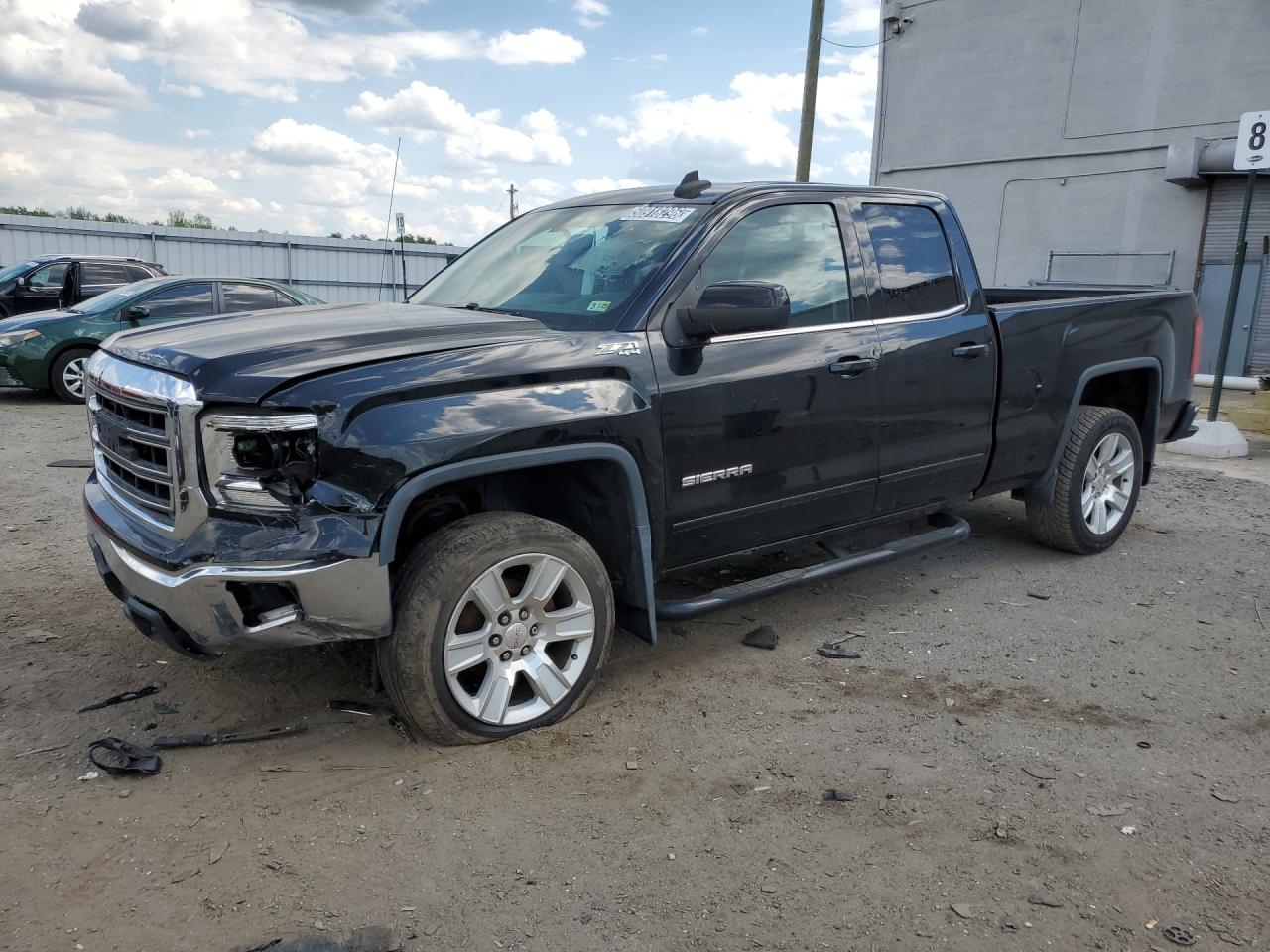 2015 Gmc Sierra K1500 Sle Black vin: 1GTV2UEC3FZ181173 Damage: Left Front Fender, Dent(S) W/ Paint Dmg, > 12 Inches
