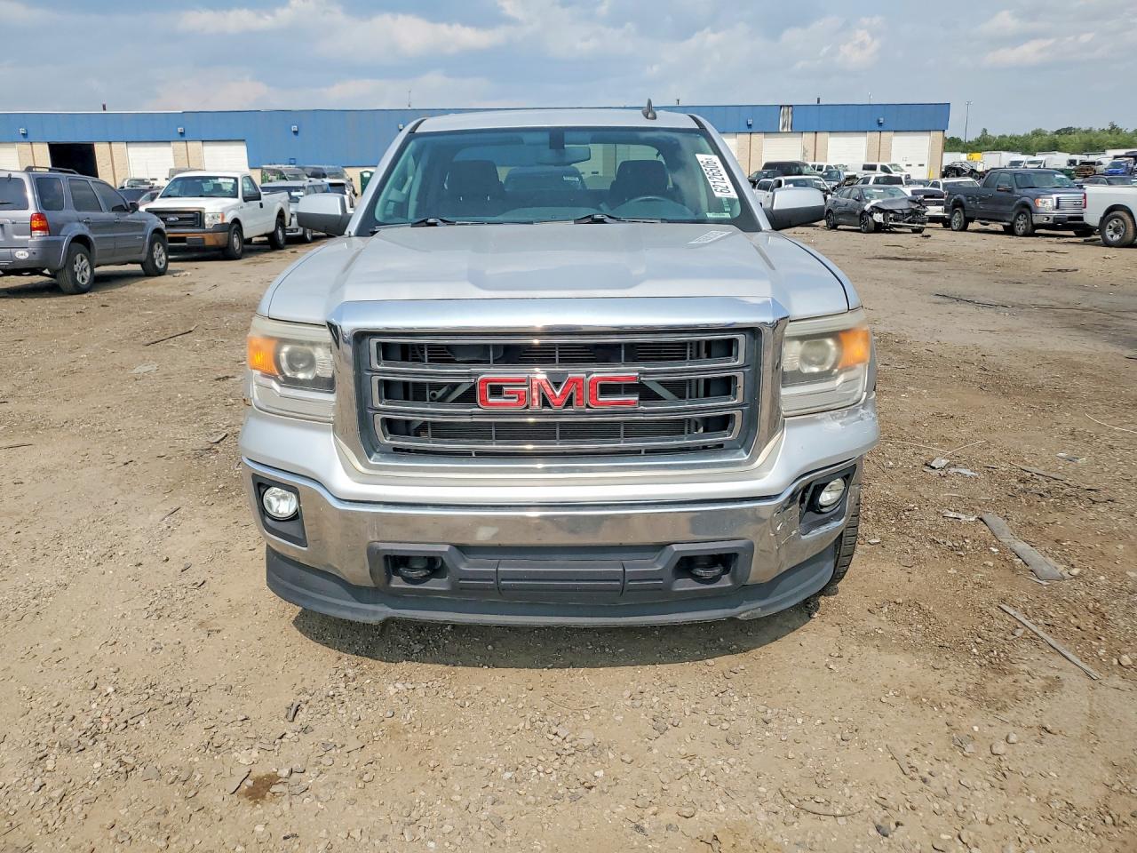 2015 Gmc Sierra K1500 Sle Серебряный vin: 1GTV2UEC3FZ362502