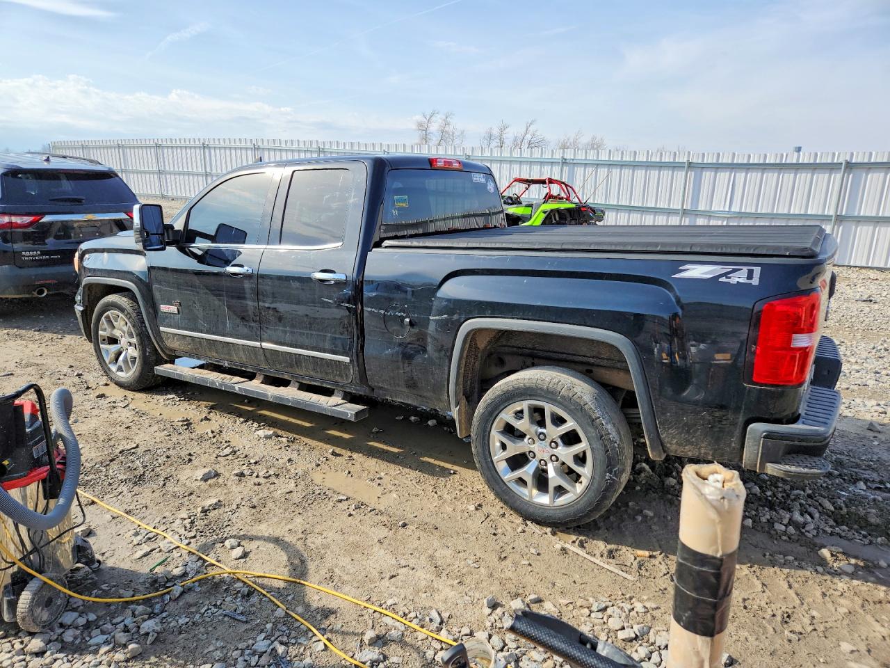 2015 Gmc Sierra K1500 Sle Black vin: 1GTV2UEC4FZ205397