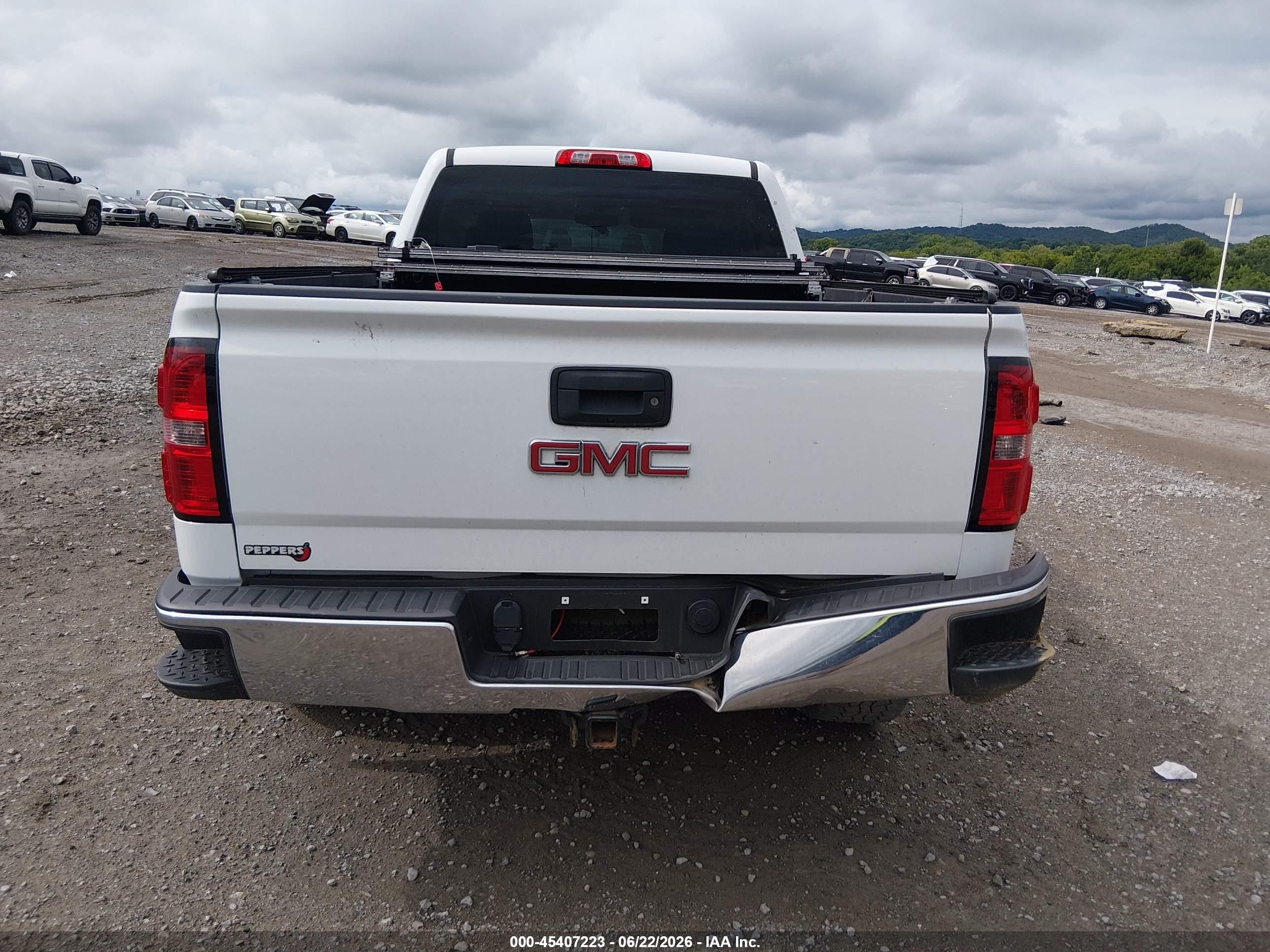 2015 Gmc Sierra 1500 Sle White vin: 1GTV2UEC4FZ351850