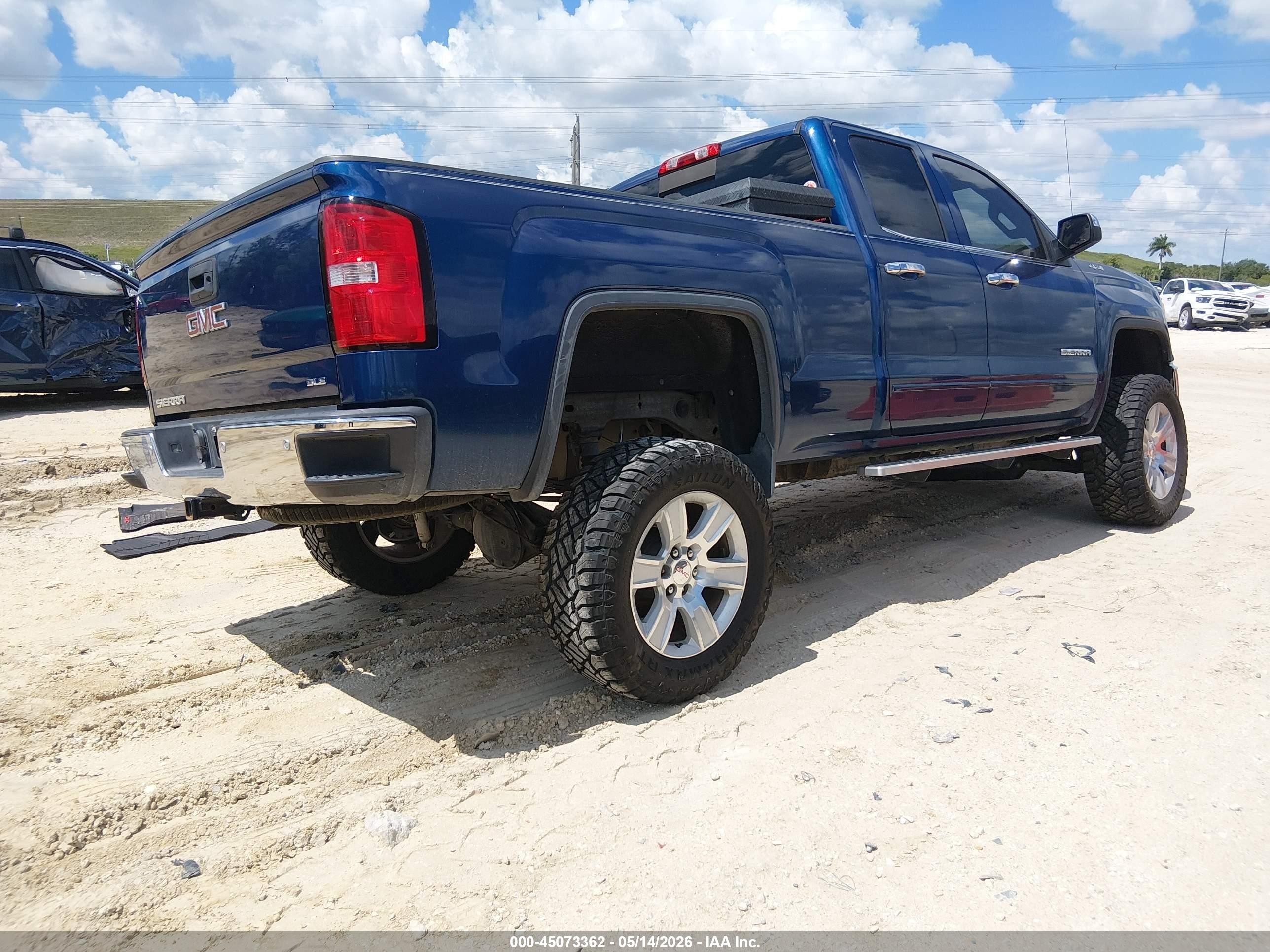 2015 Gmc Sierra 1500 Sle Blue vin: 1GTV2UEC5FZ168053
