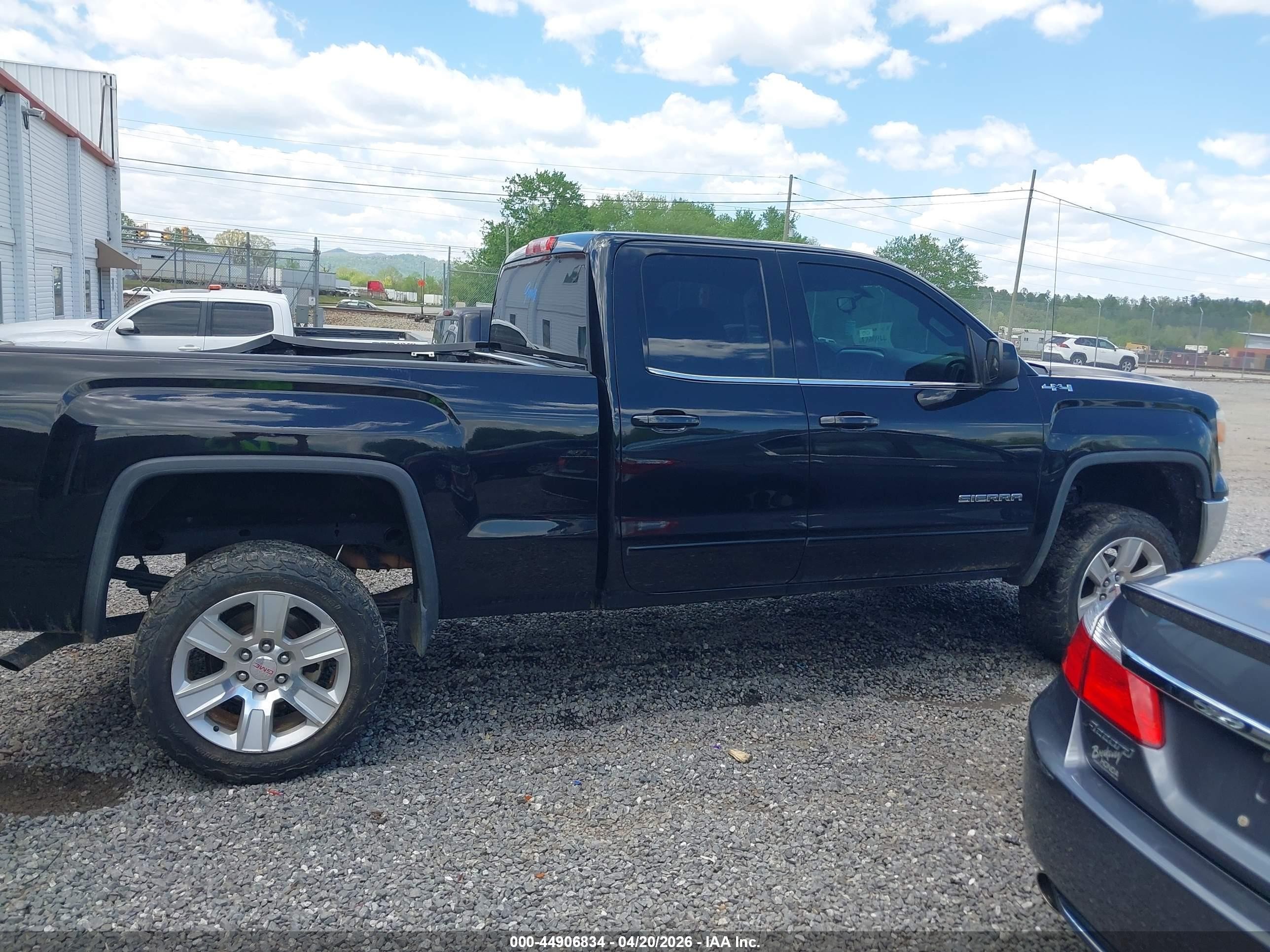 2015 Gmc Sierra 1500 Sle Black vin: 1GTV2UEC5FZ257735