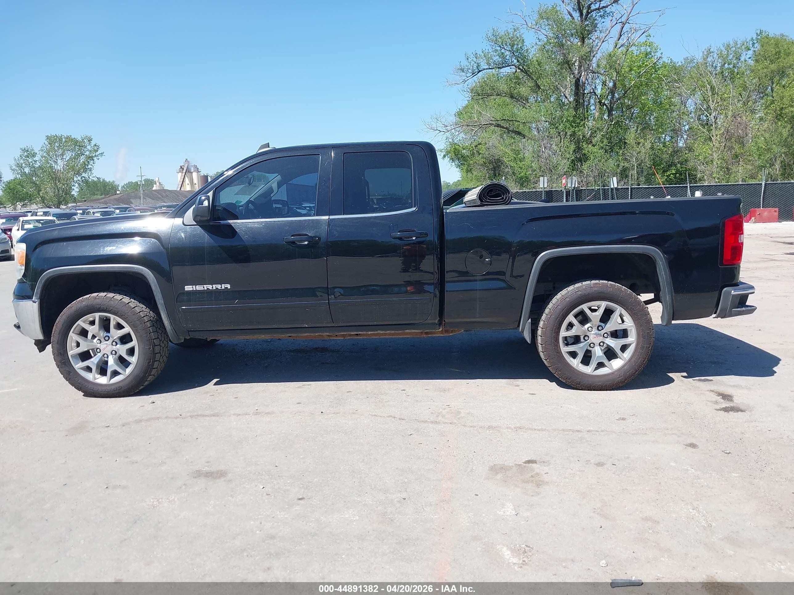2015 Gmc Sierra 1500 Sle Black vin: 1GTV2UEC5FZ264782