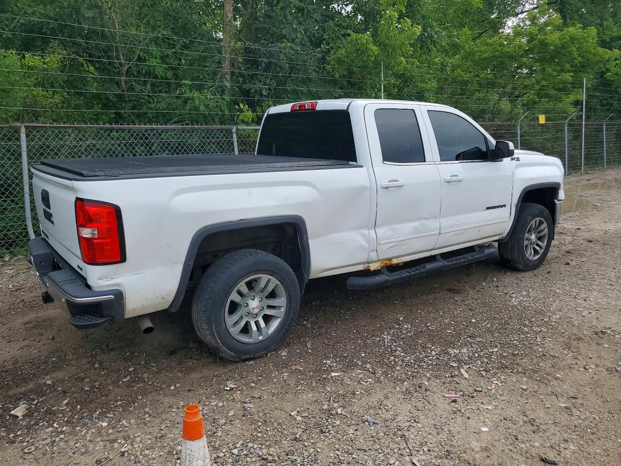 2014 Gmc Sierra K1500 Sle White vin: 1GTV2UEC6EZ319724