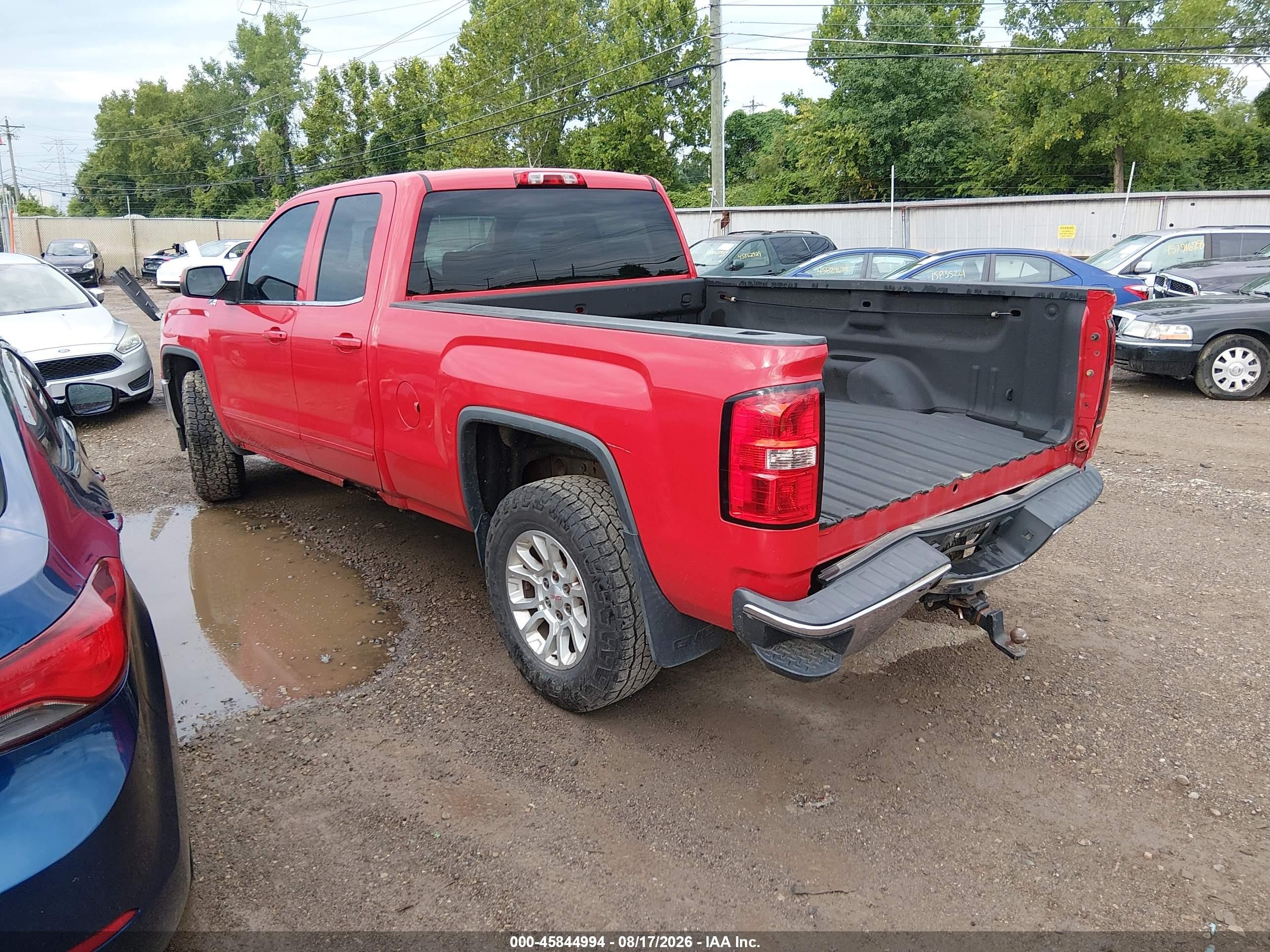 2014 Gmc Sierra 1500 Sle Красный vin: 1GTV2UEC6EZ385691