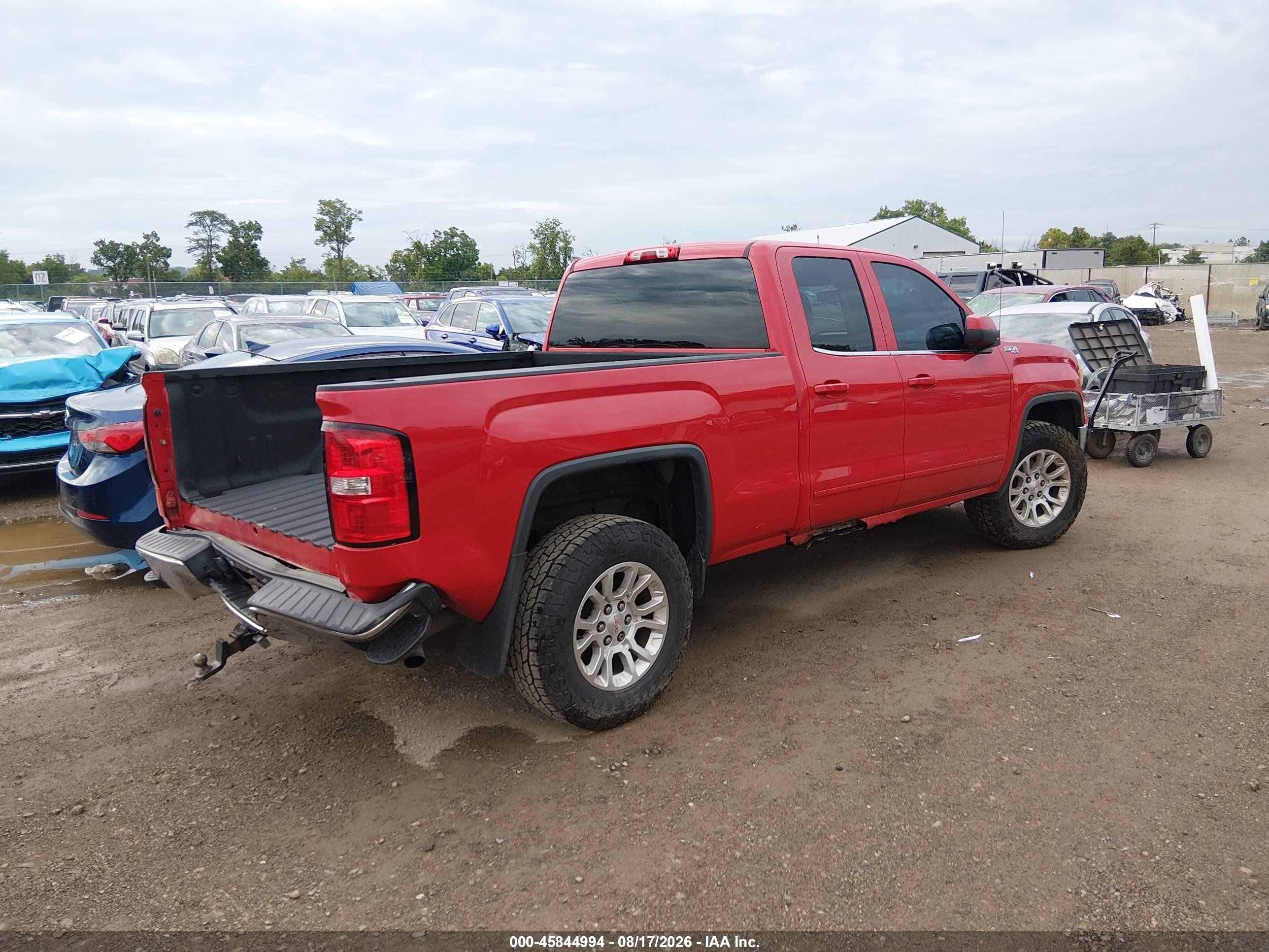 2014 Gmc Sierra 1500 Sle Красный vin: 1GTV2UEC6EZ385691