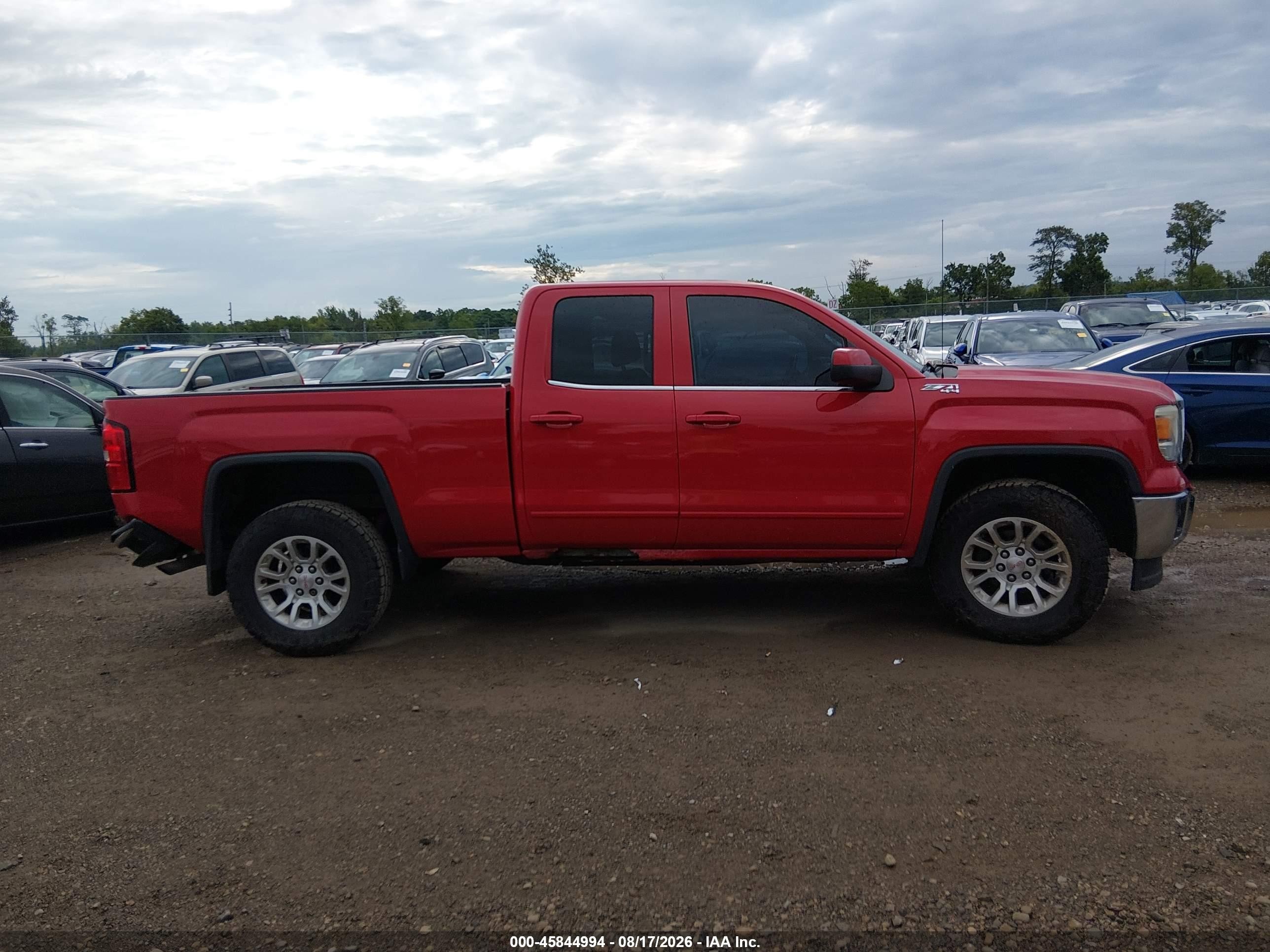 2014 Gmc Sierra 1500 Sle Красный vin: 1GTV2UEC6EZ385691