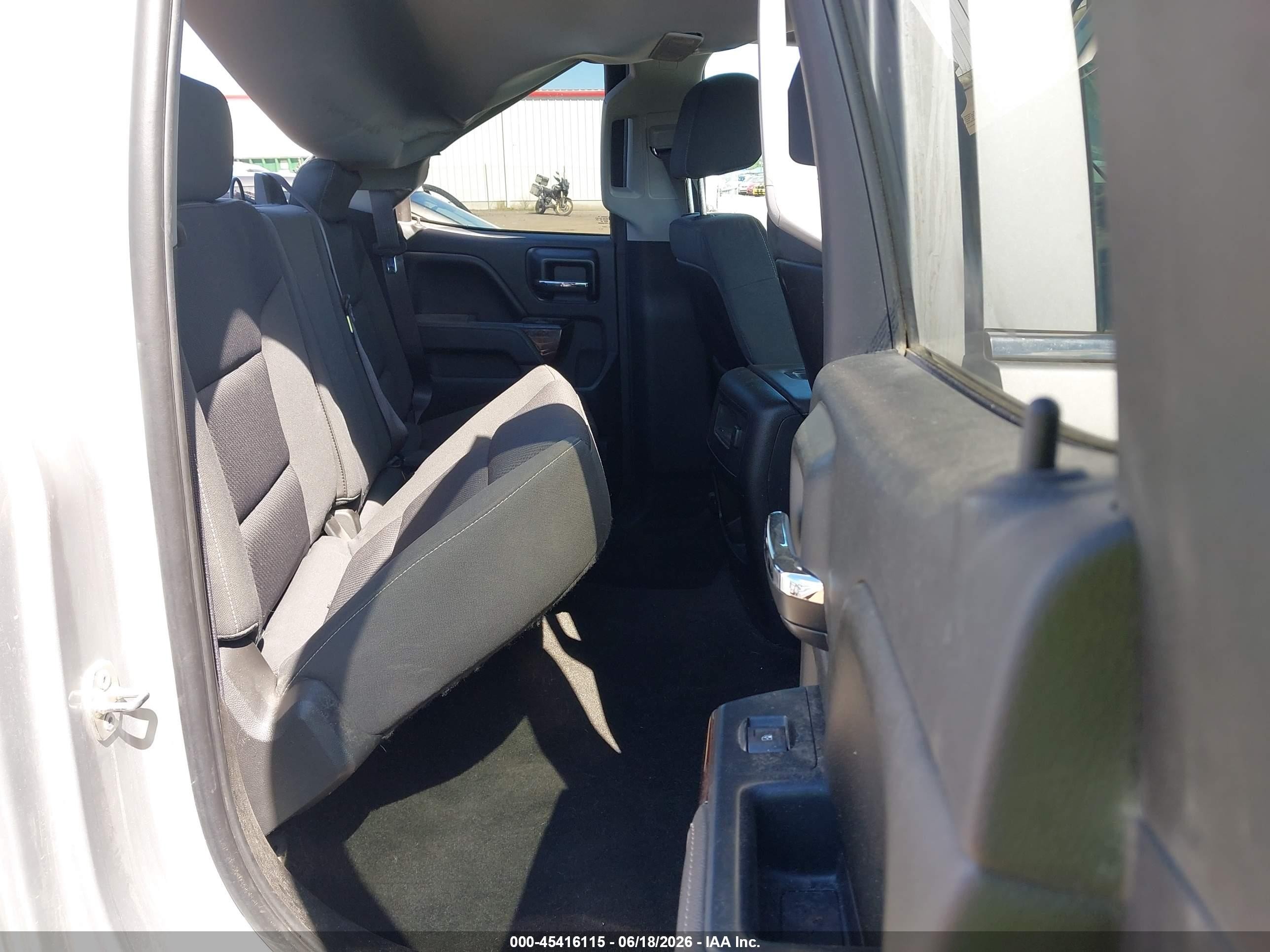2015 Gmc Sierra 1500 Sle Silver vin: 1GTV2UEC6FZ204946
