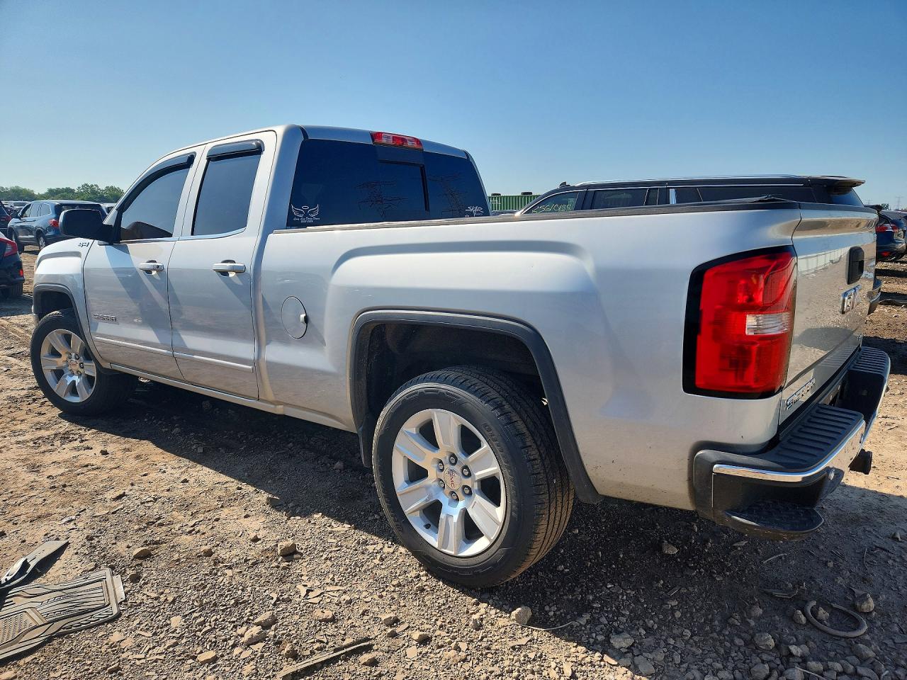 2015 Gmc Sierra K1500 Sle Silver vin: 1GTV2UEC6FZ381108