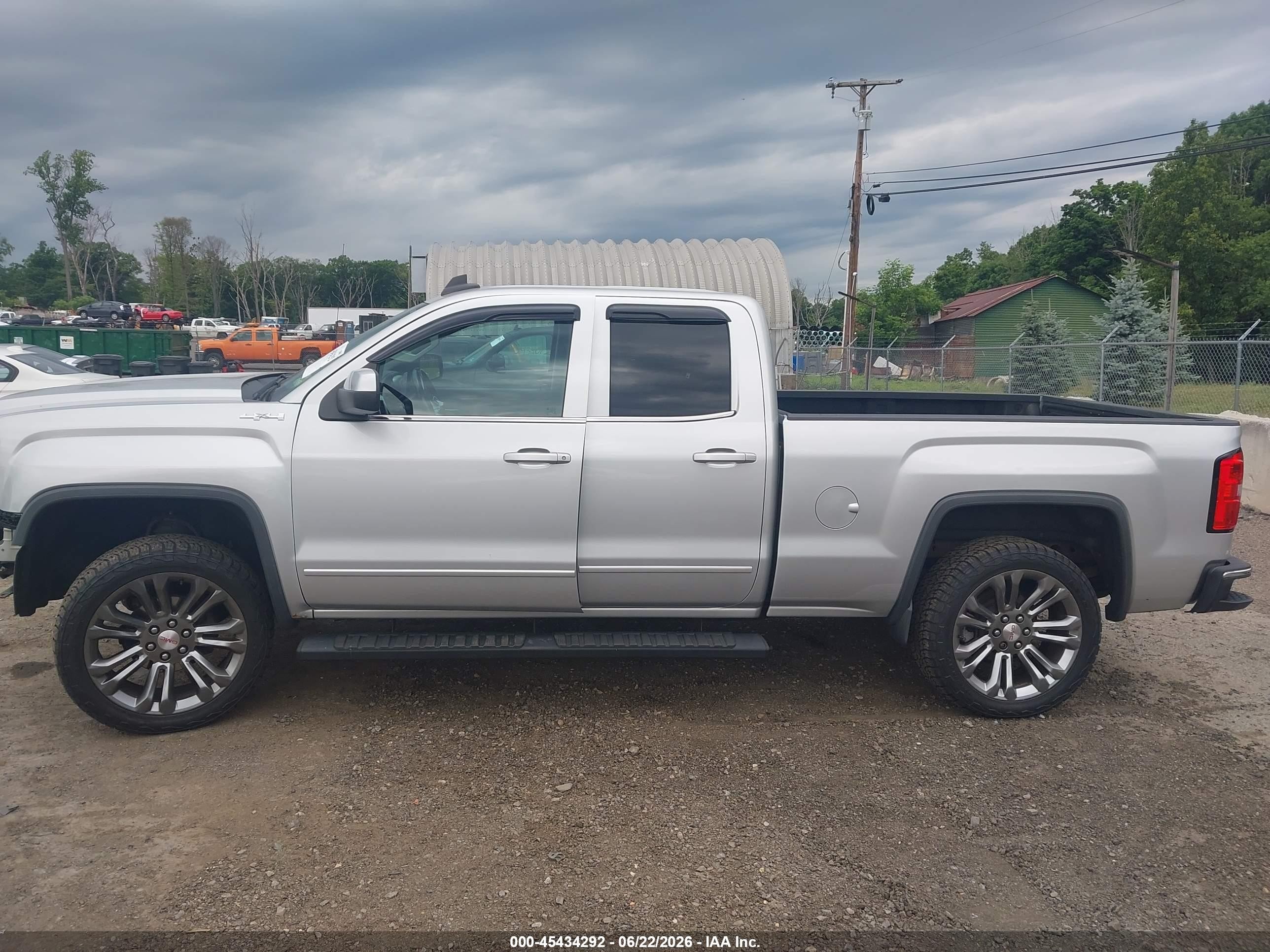 2015 Gmc Sierra 1500 Sle Silver vin: 1GTV2UEC6FZ444420