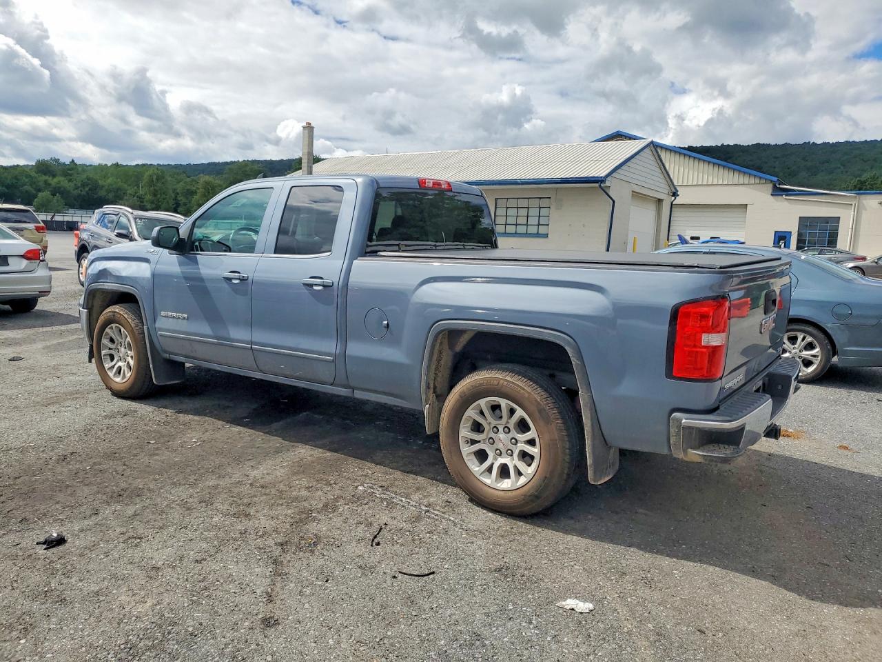 2015 Gmc Sierra K1500 Sle Blue vin: 1GTV2UEC7FZ261785