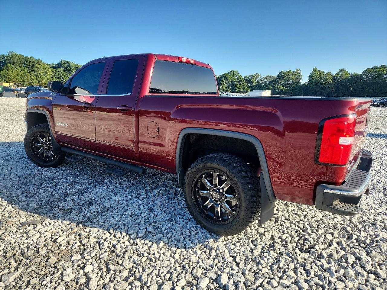 2015 Gmc Sierra K1500 Sle Maroon vin: 1GTV2UEC7FZ312248