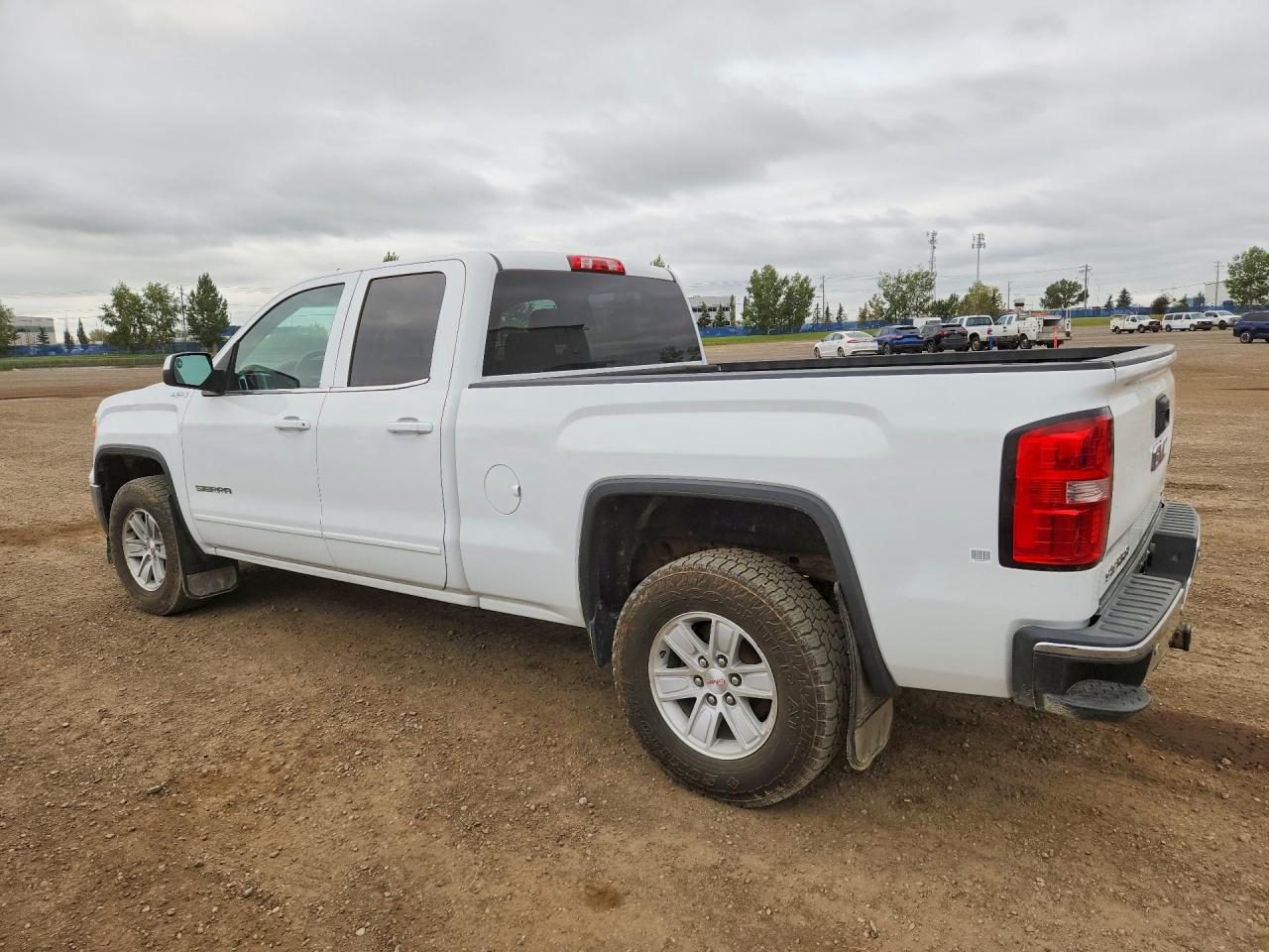 2014 Gmc Sierra K1500 Sle White vin: 1GTV2UEC8EZ349212