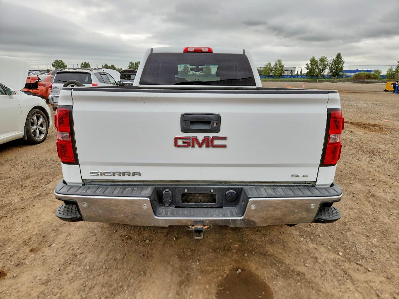 2014 Gmc Sierra K1500 Sle White vin: 1GTV2UEC8EZ349212