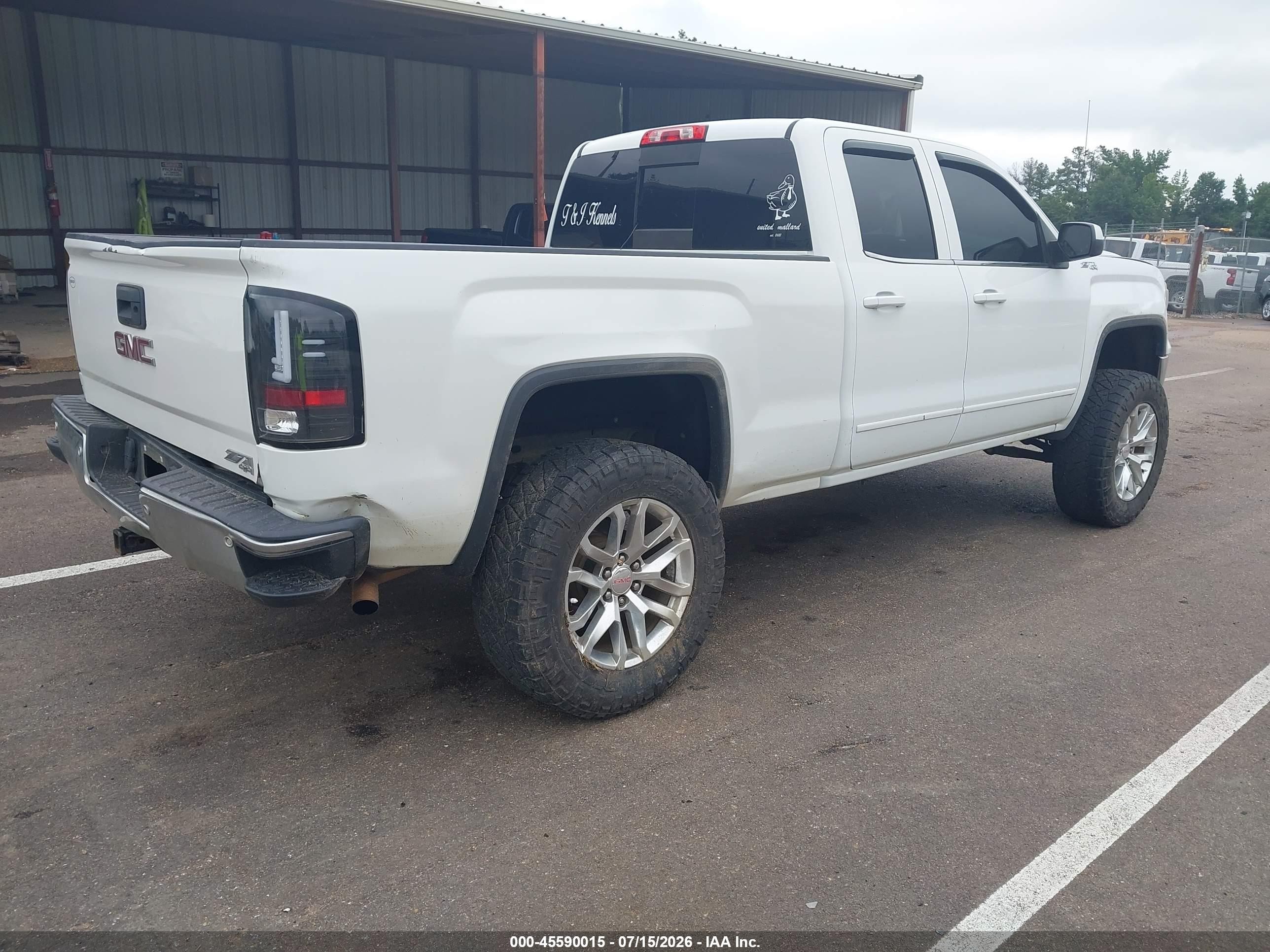 2015 Gmc Sierra 1500 Sle White vin: 1GTV2UEC8FZ170458